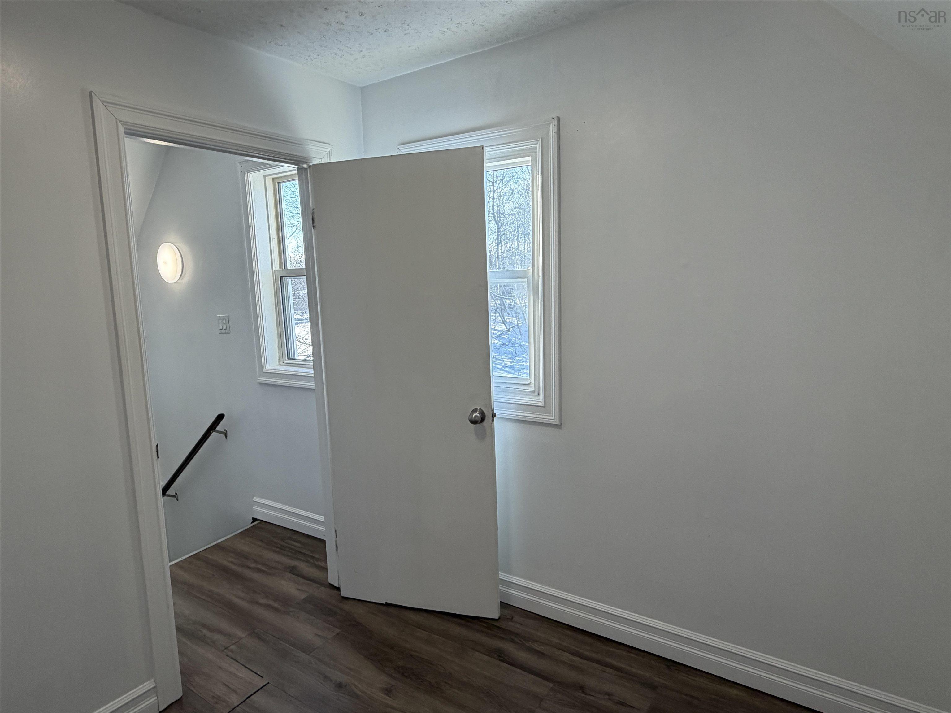 $154,900.00: 250 North Main Street, Trenton