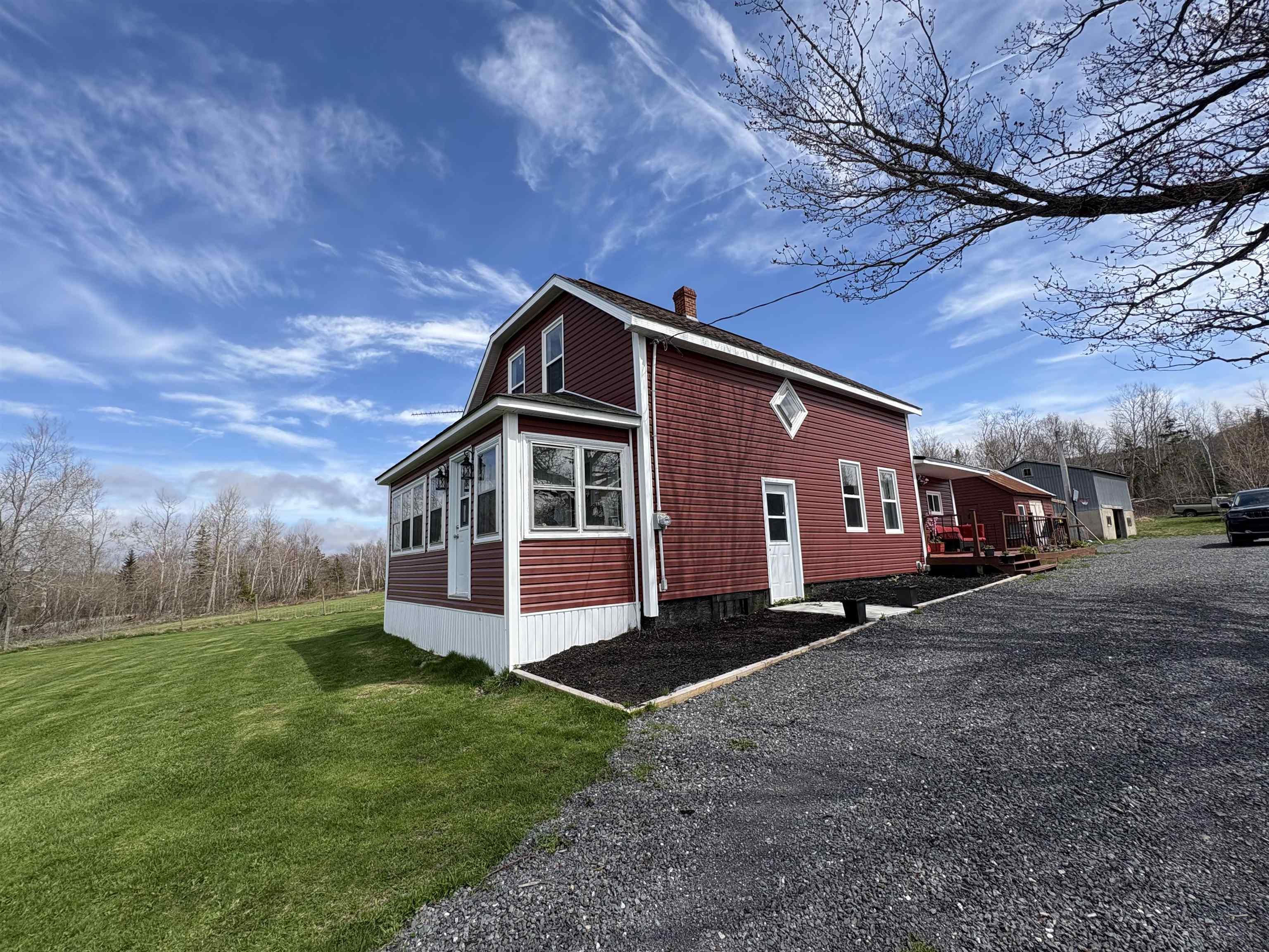 $269,000.00: 10250 Highway 4, Broadway