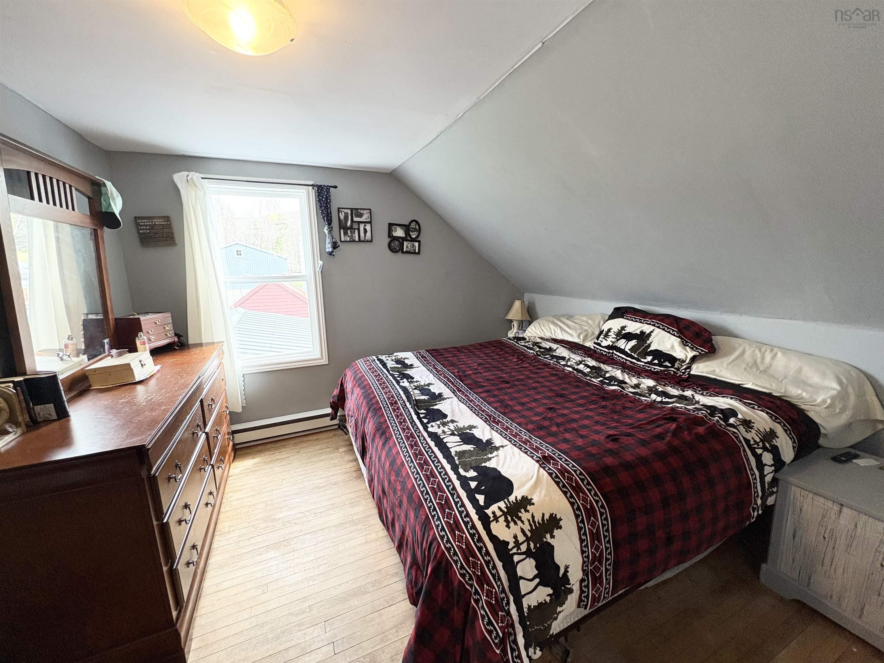 $269,000.00: 10250 Highway 4, Broadway