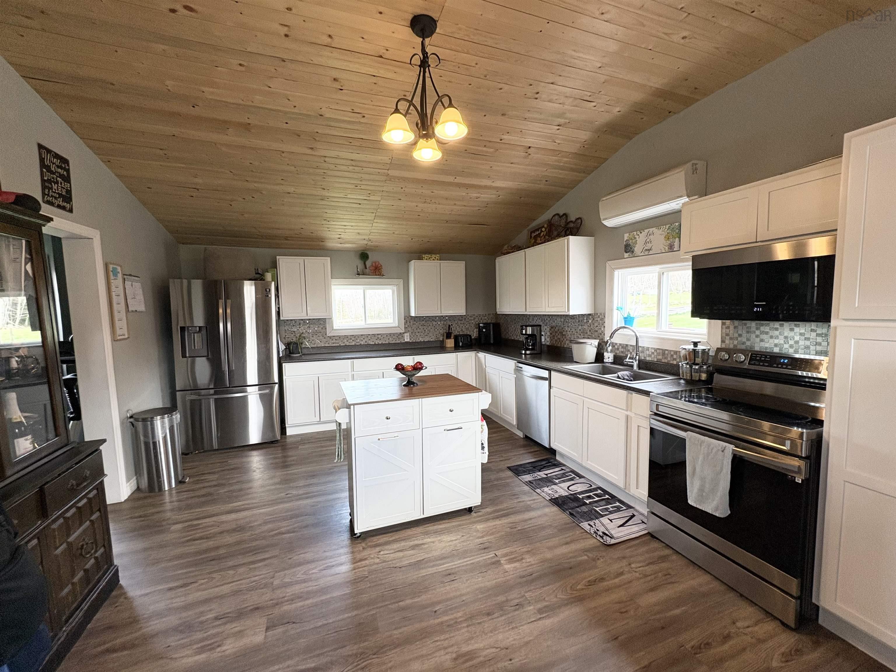 $269,000.00: 10250 Highway 4, Broadway