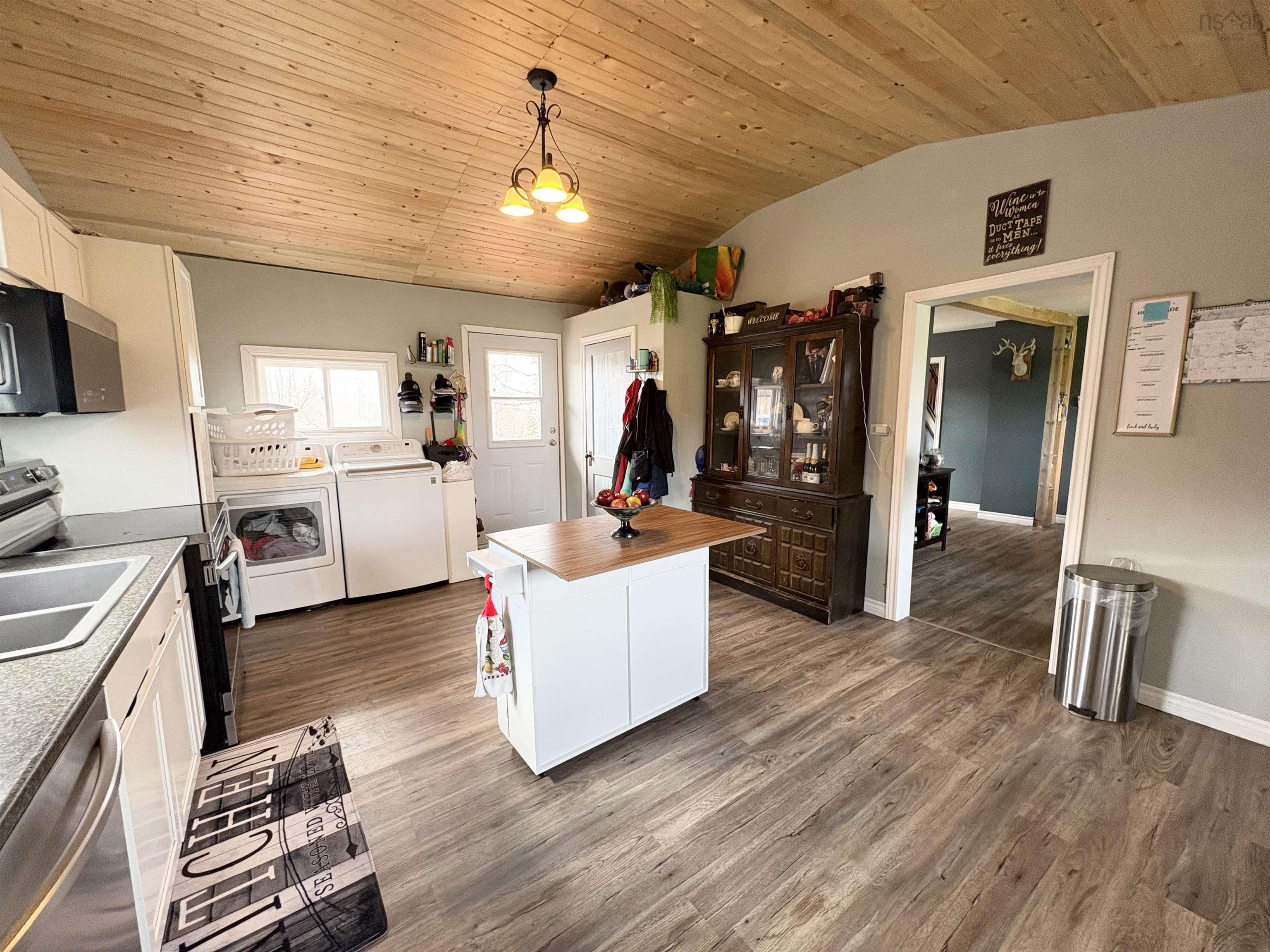 $269,000.00: 10250 Highway 4, Broadway