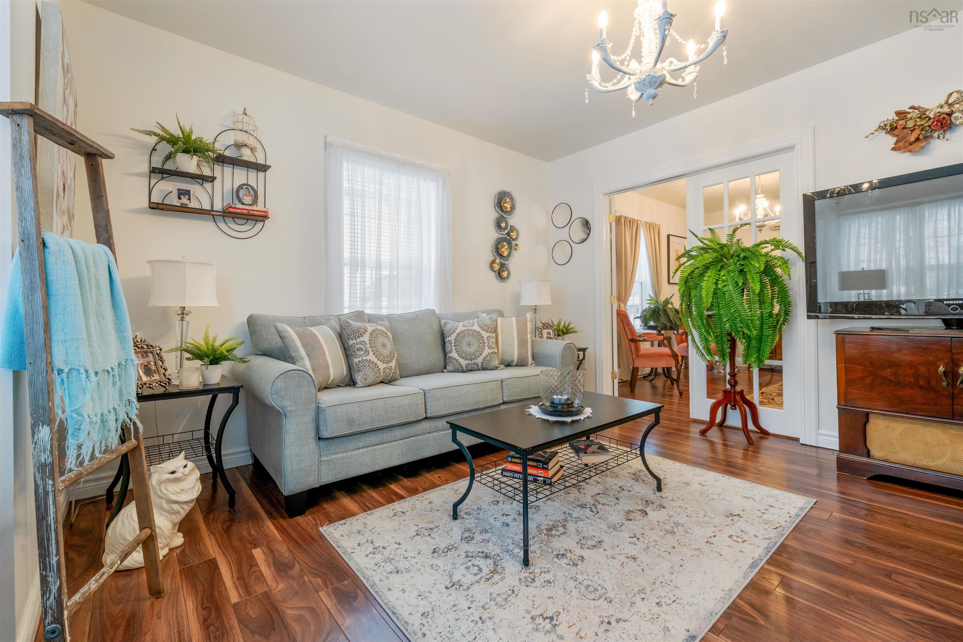 $269,000.00: 1983 Ballarat Street, Westville