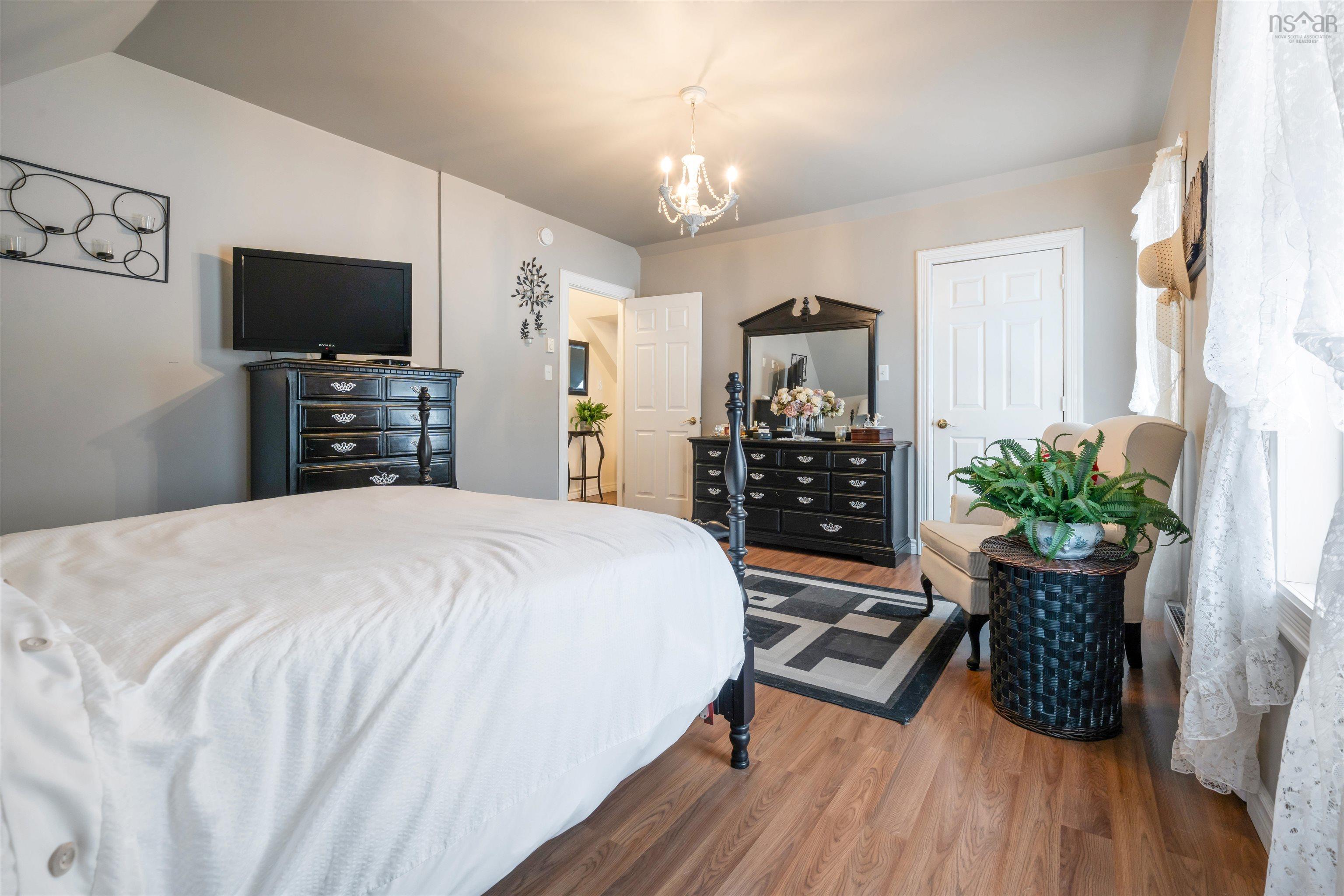 $269,000.00: 1983 Ballarat Street, Westville