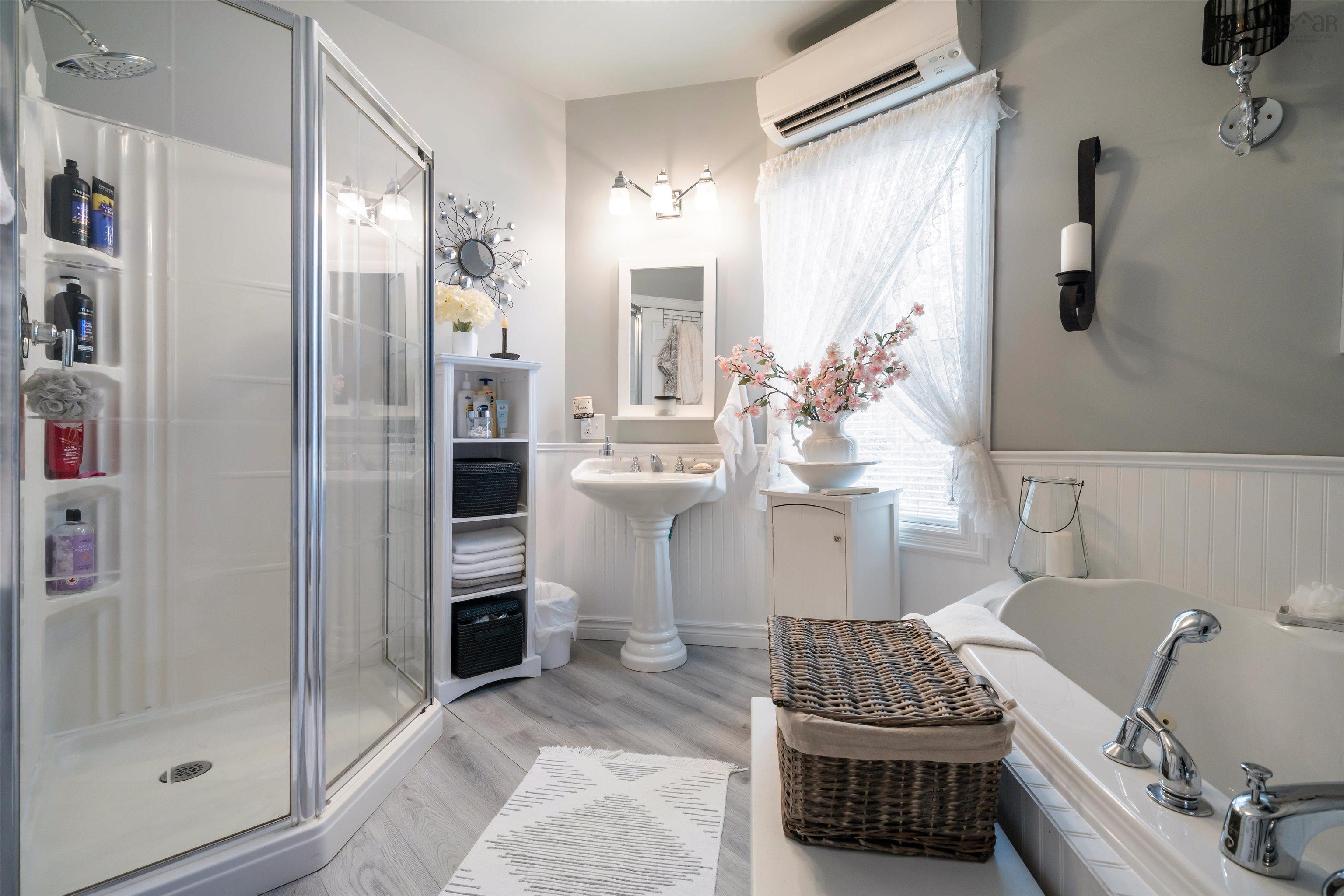 $269,000.00: 1983 Ballarat Street, Westville