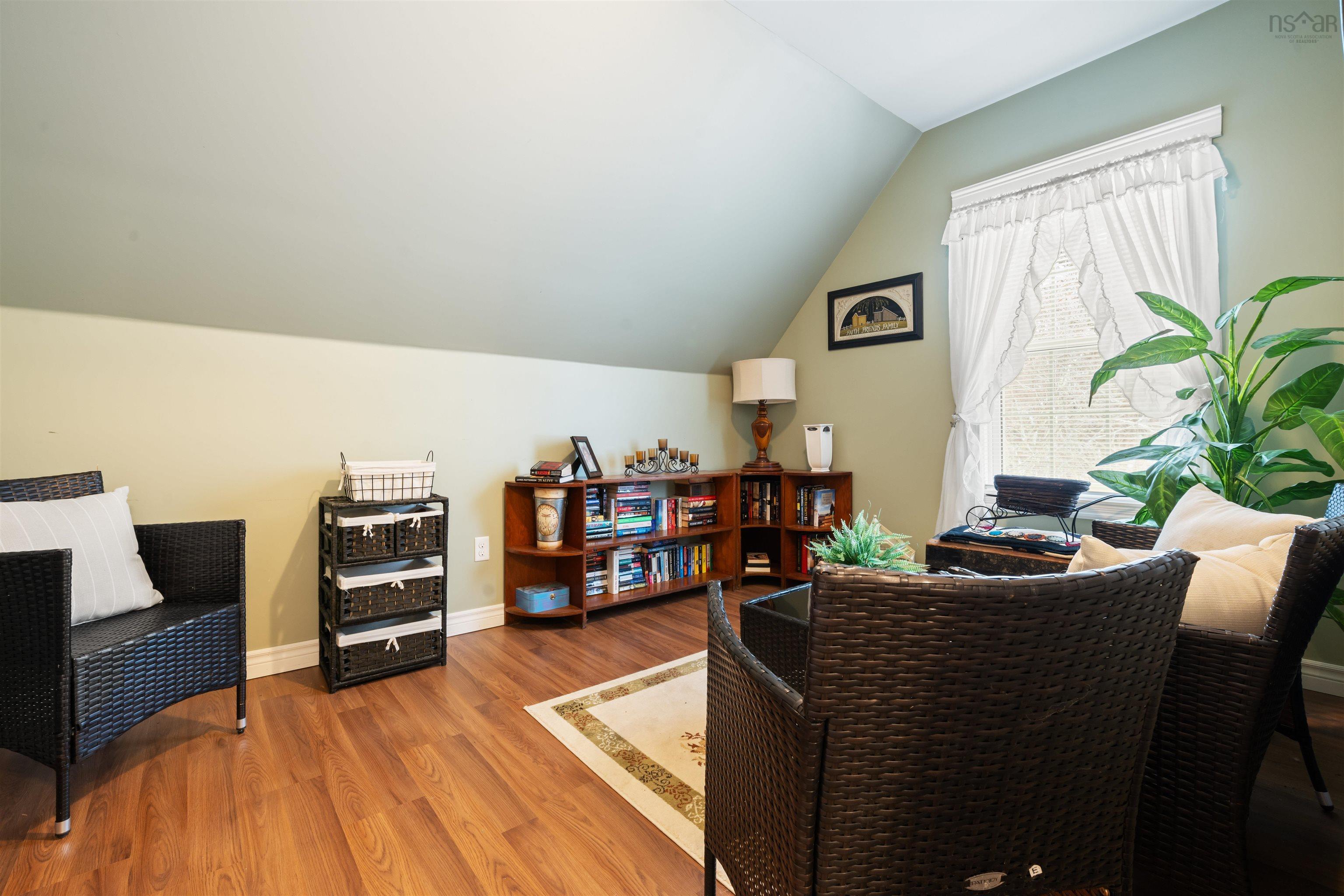 $269,000.00: 1983 Ballarat Street, Westville