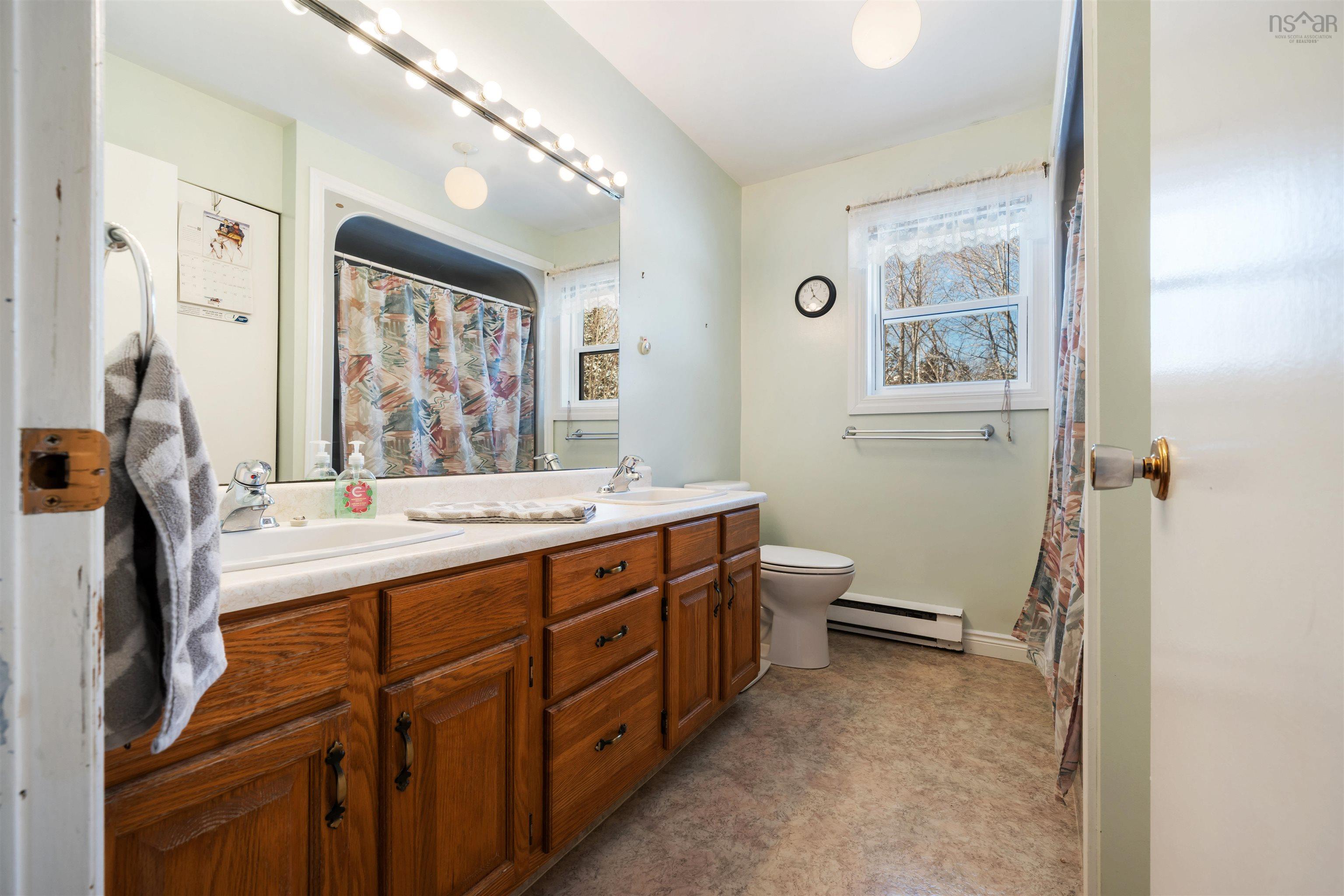 $370,000.00: 19 Powell Road, Little Harbour