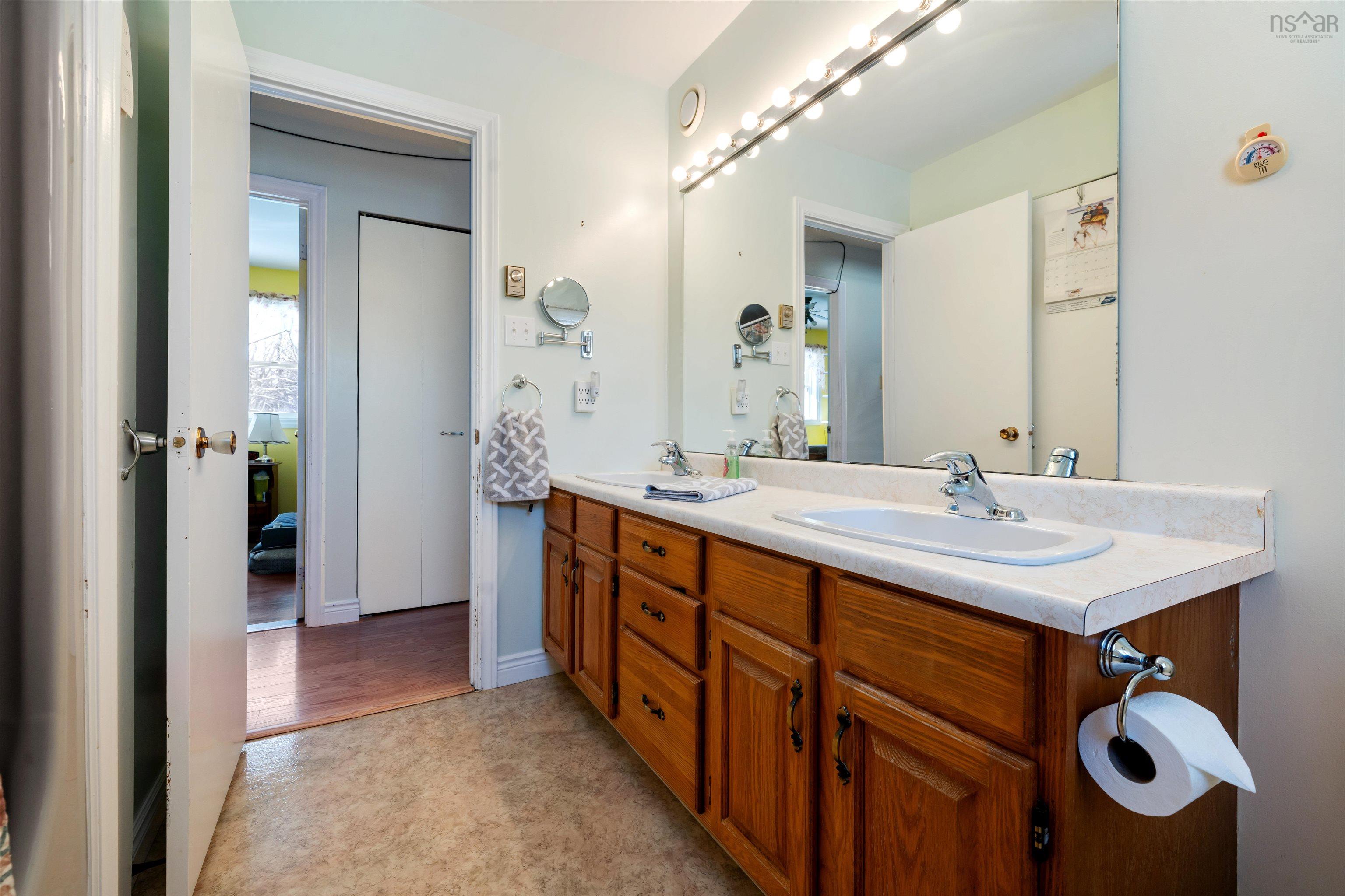 $370,000.00: 19 Powell Road, Little Harbour