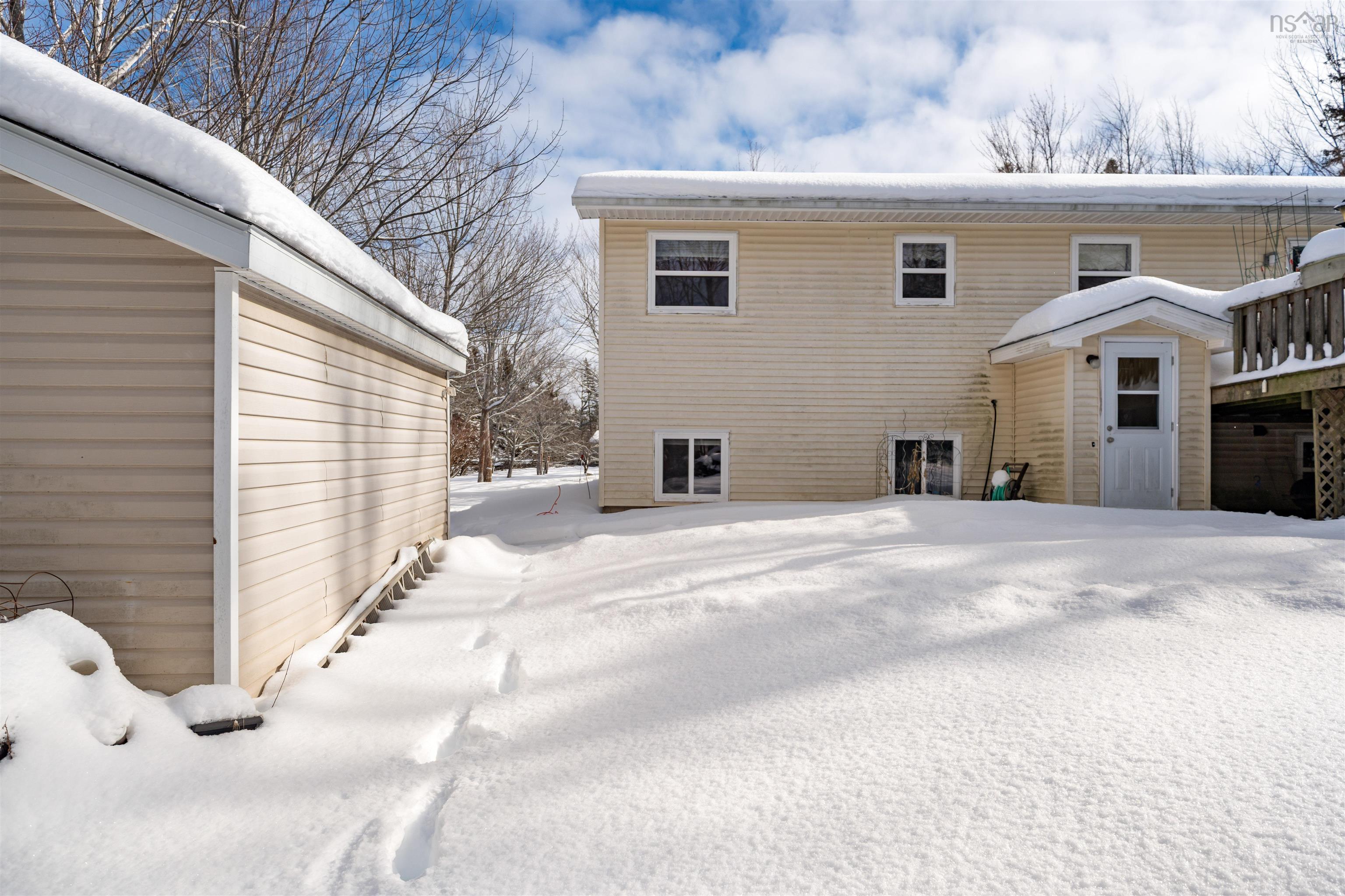 $370,000.00: 19 Powell Road, Little Harbour