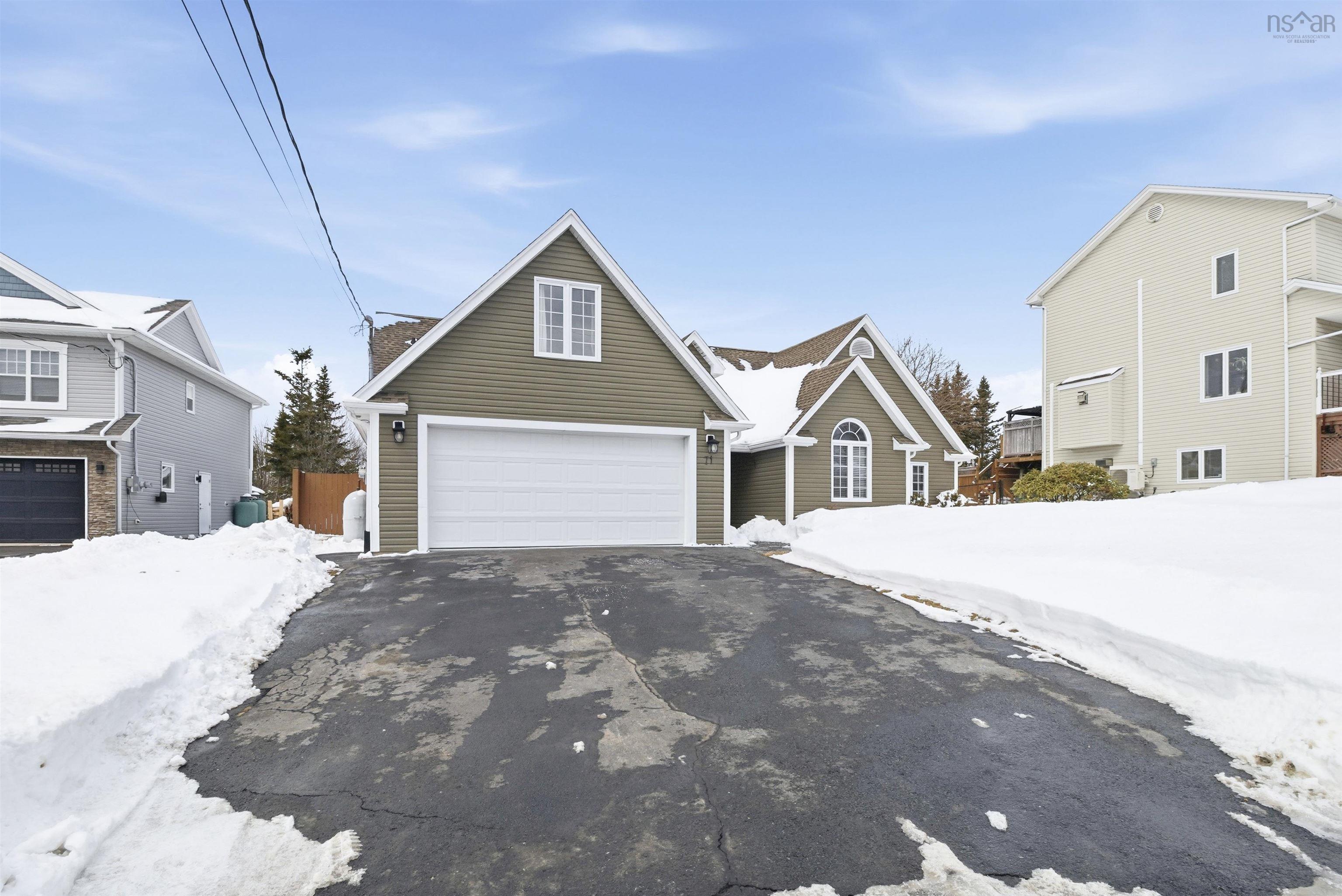 71 Longard Drive, Timberlea, NS (MLS 202602385)