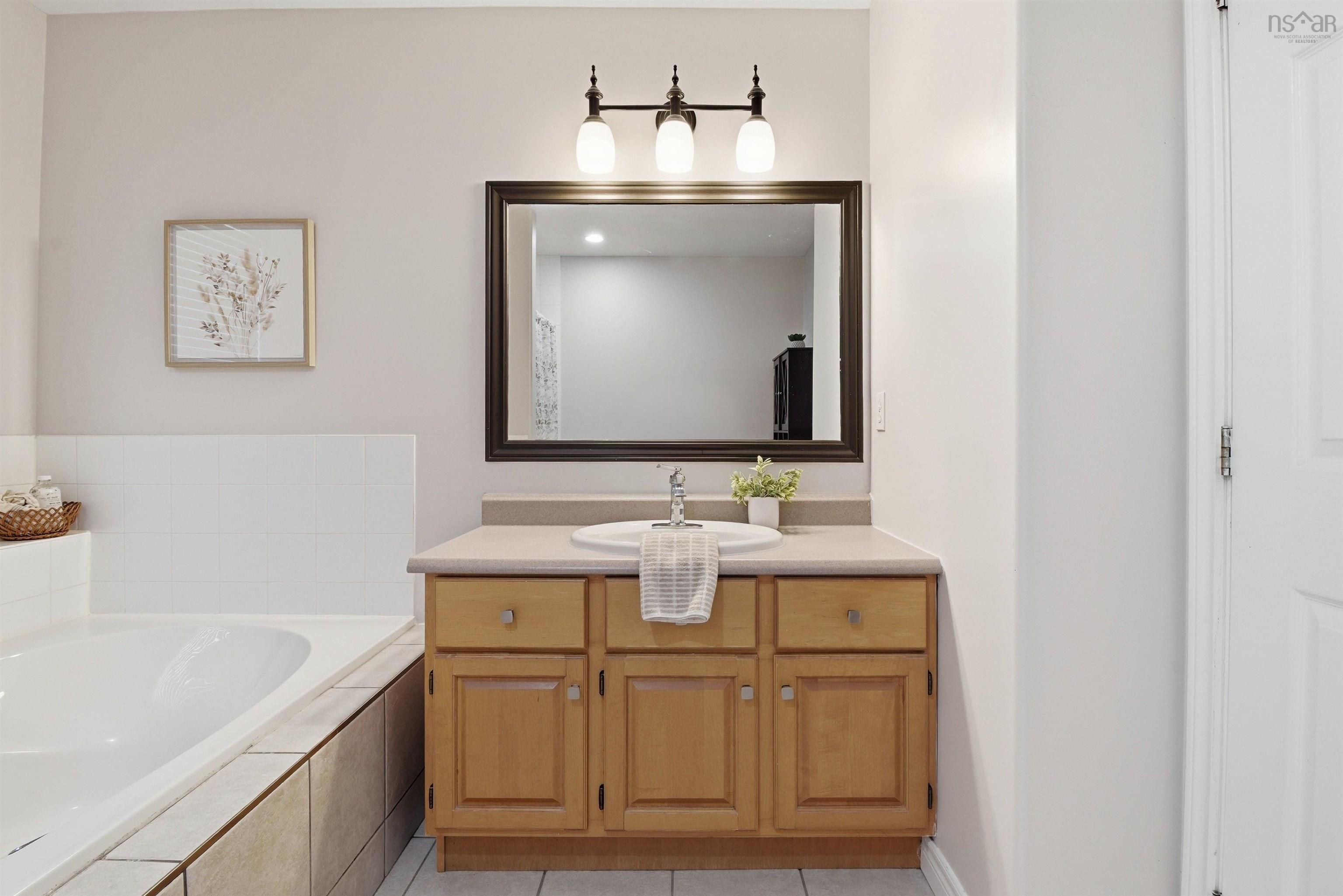 71 Longard Drive, Timberlea, NS (MLS 202602385)