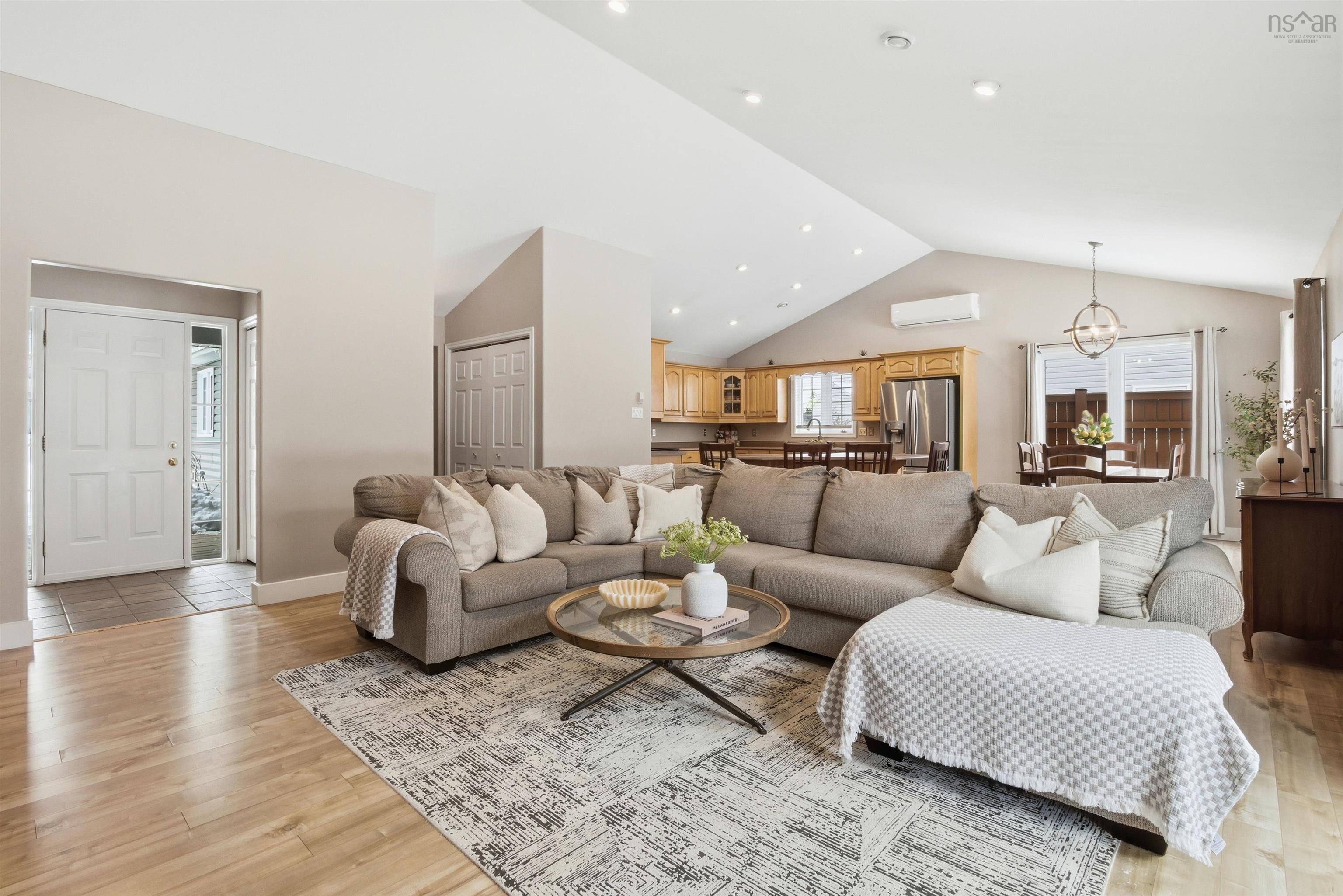 71 Longard Drive, Timberlea, NS (MLS 202602385)