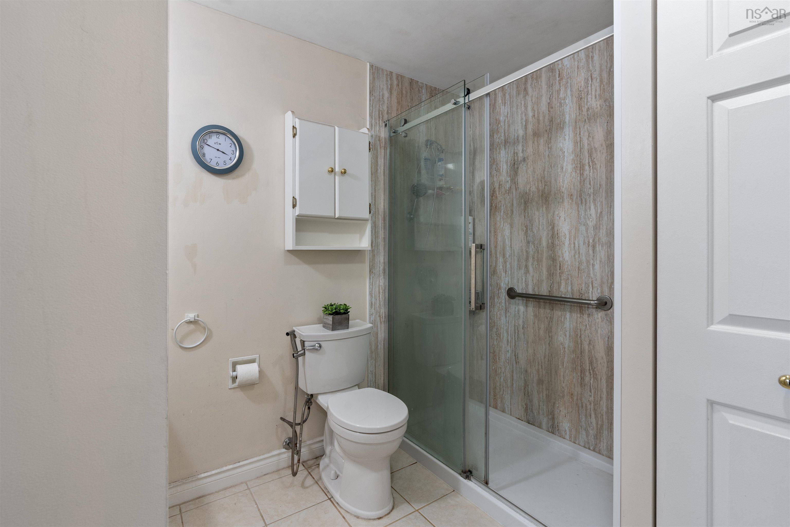 410 64 Cumberland Drive, Dartmouth, NS (MLS 202602392)