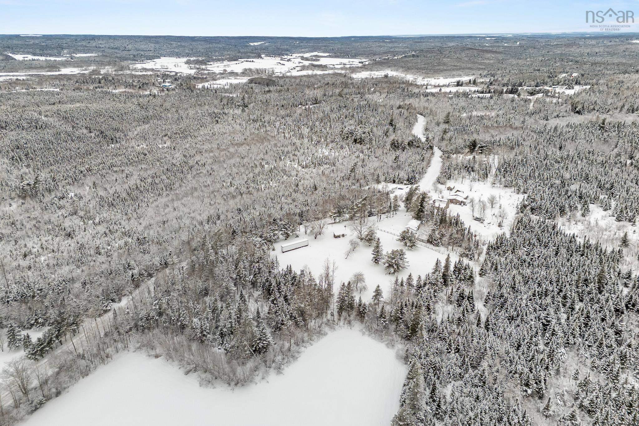 $34,900.00: 215 Perry Grant Drive, Meaghers Grant