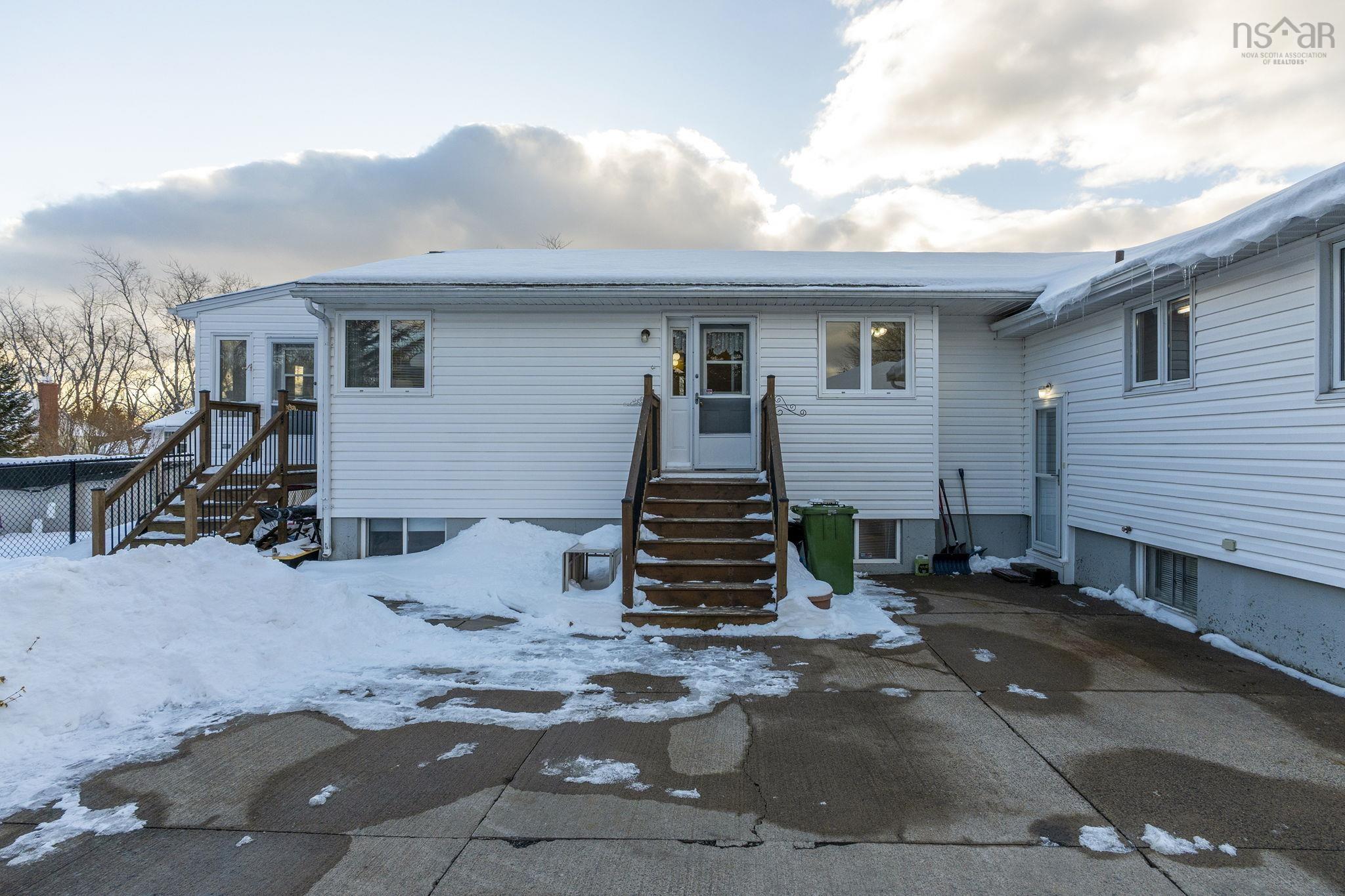 47 Ellenvale Avenue, Dartmouth, NS (MLS 202602401)