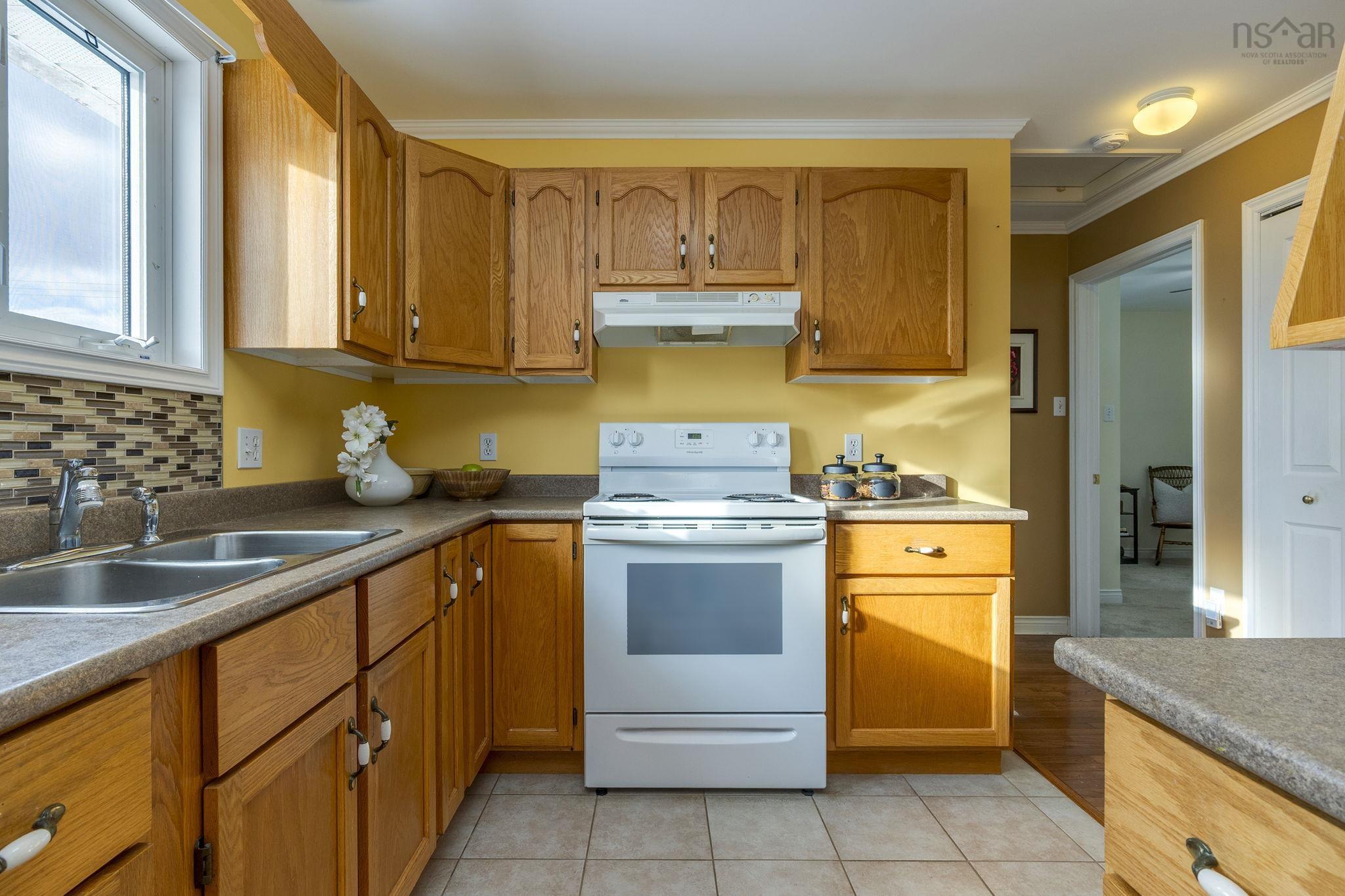 47 Ellenvale Avenue, Dartmouth, NS (MLS 202602402)