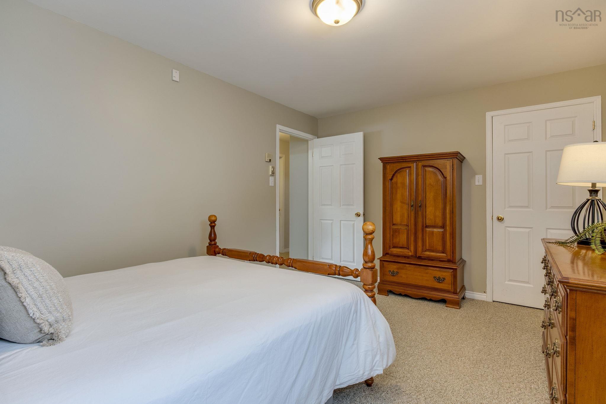 47 Ellenvale Avenue, Dartmouth, NS (MLS 202602402)