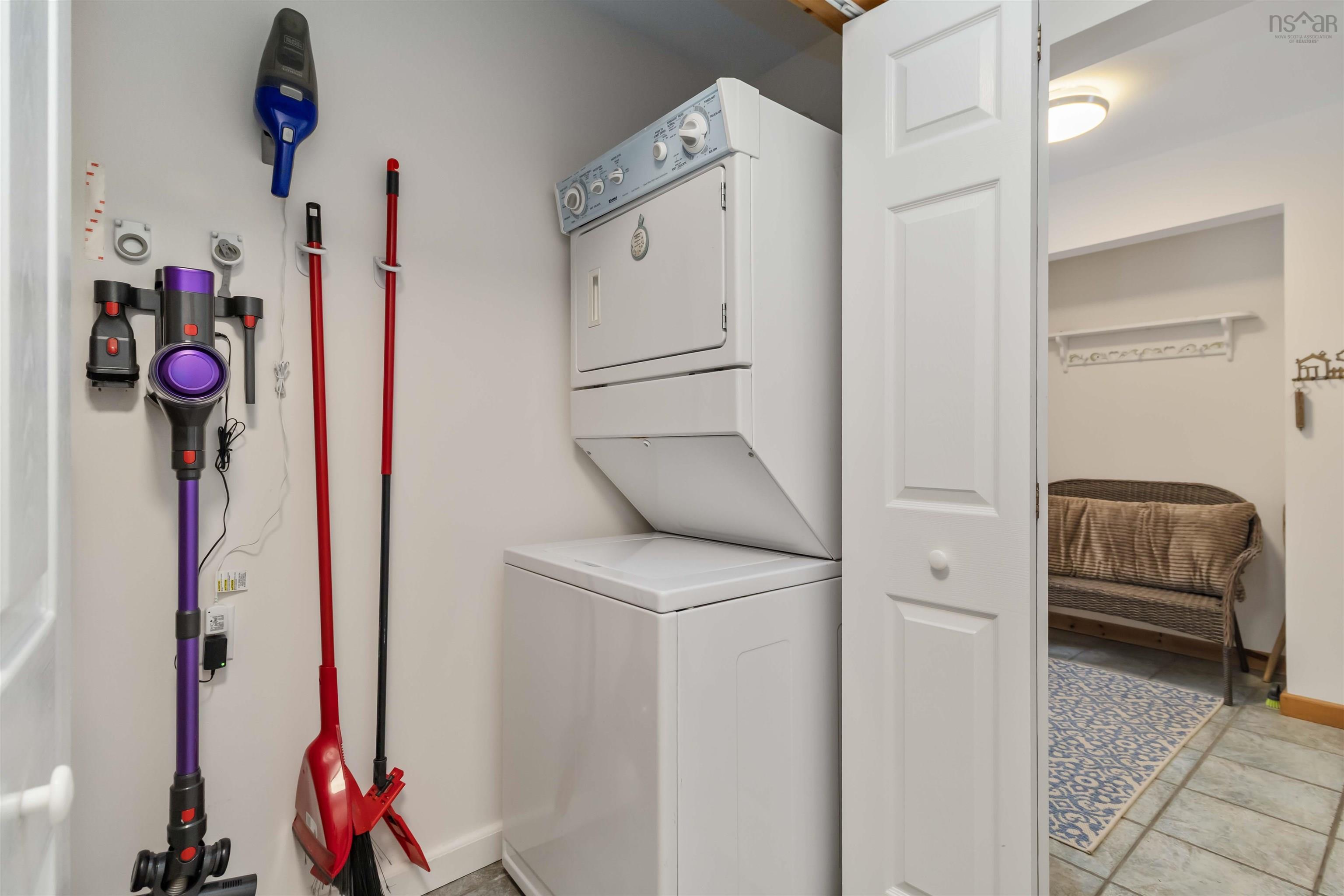 $669,000.00: 123 Deer Point Road, Labelle