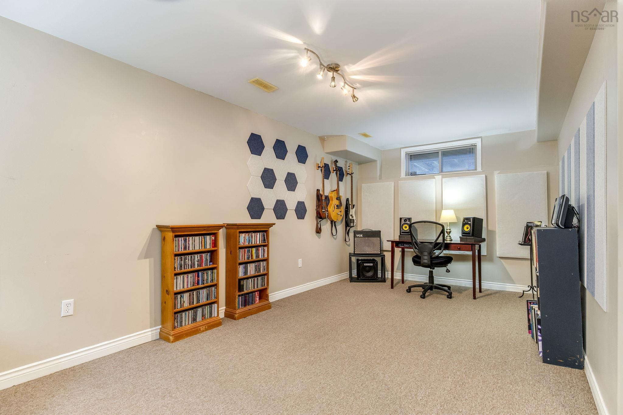 10 Kaytyon Court, Bedford, NS (MLS 202602408)