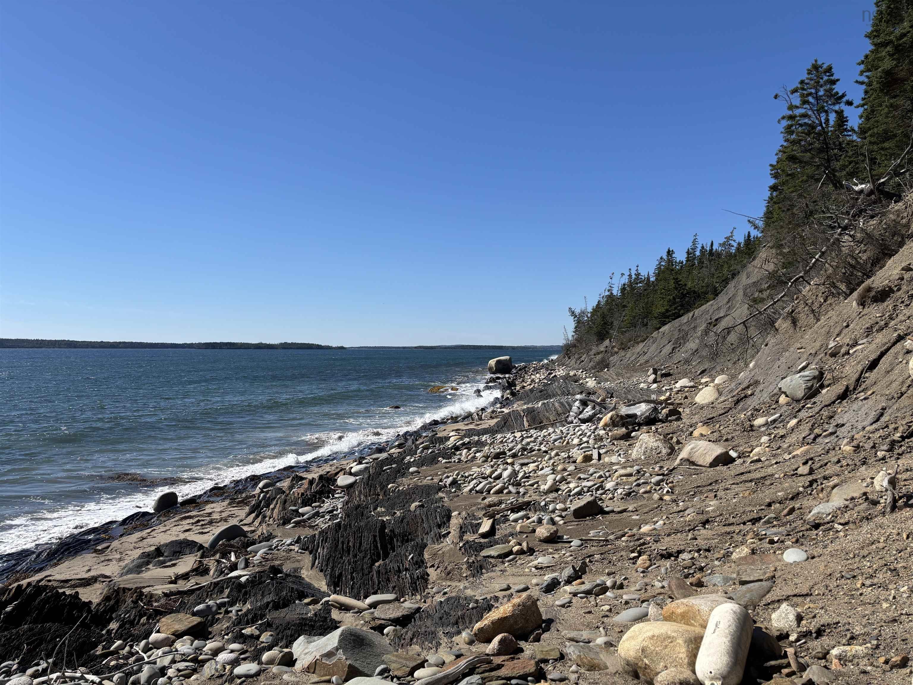 $275,000.00: Lot (PID 60190543) Lower Lahave Road, Upper Kingsburg