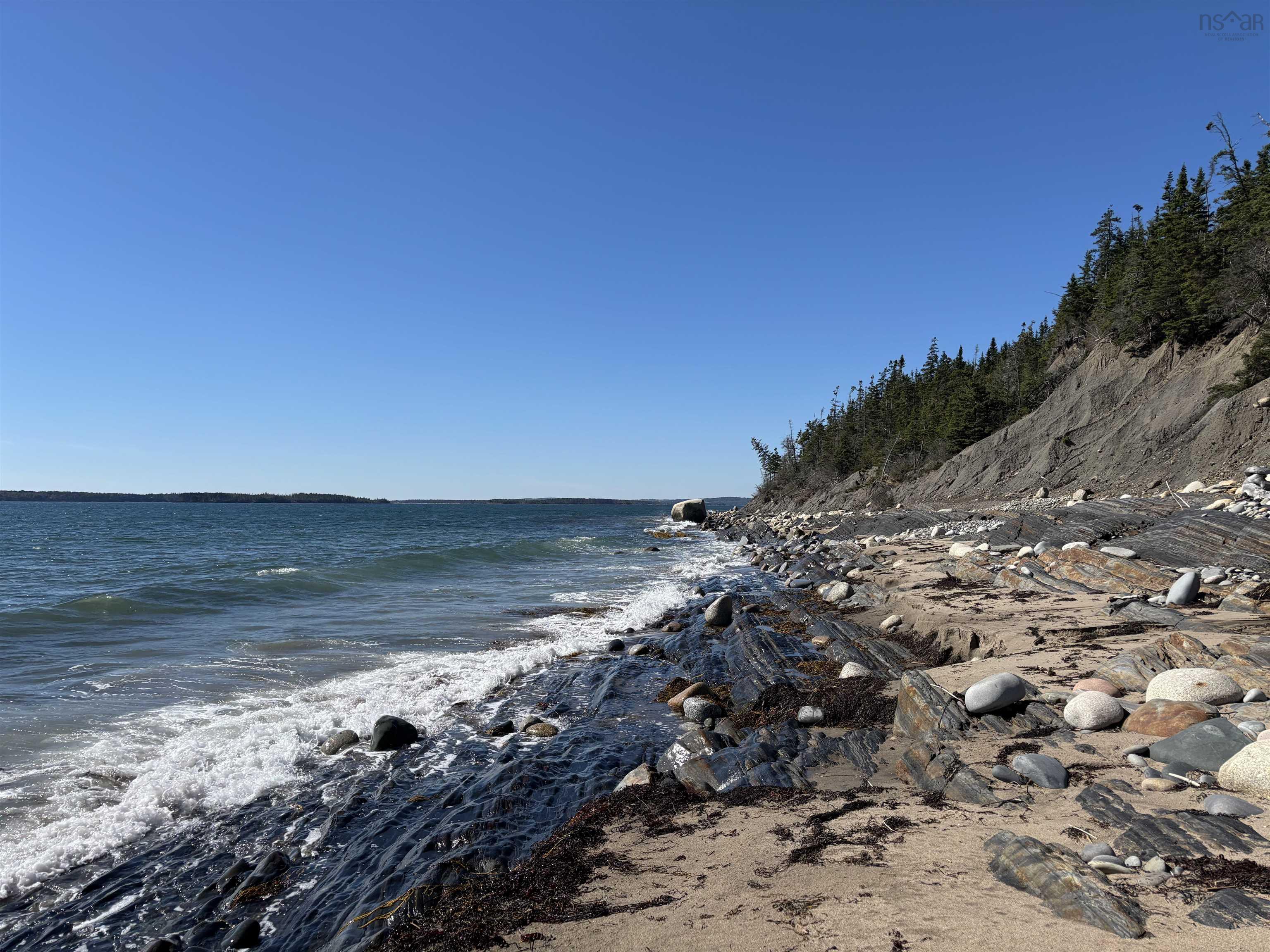 $275,000.00: Lot (PID 60190543) Lower Lahave Road, Upper Kingsburg