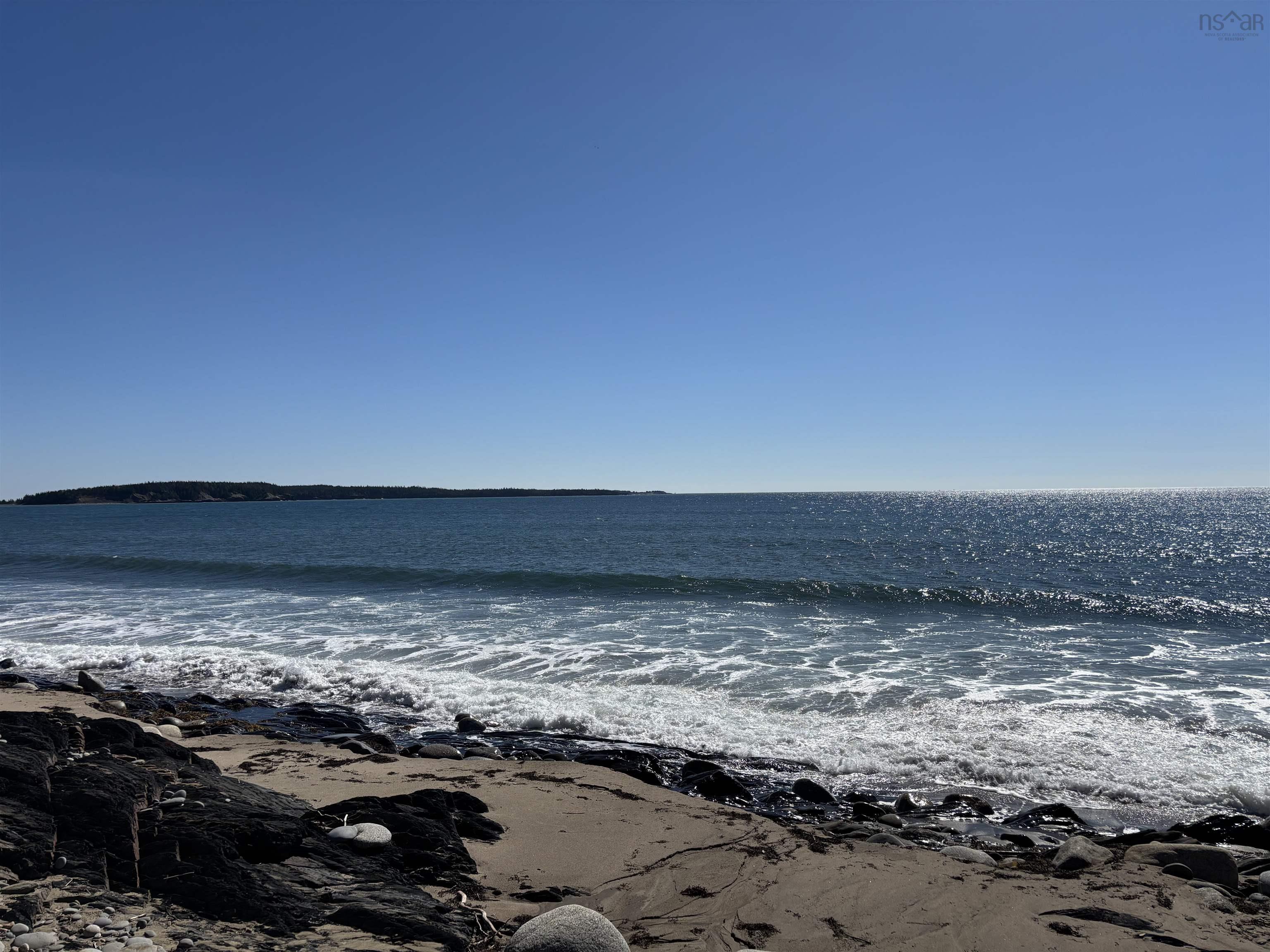 $275,000.00: Lot (PID 60190543) Lower Lahave Road, Upper Kingsburg