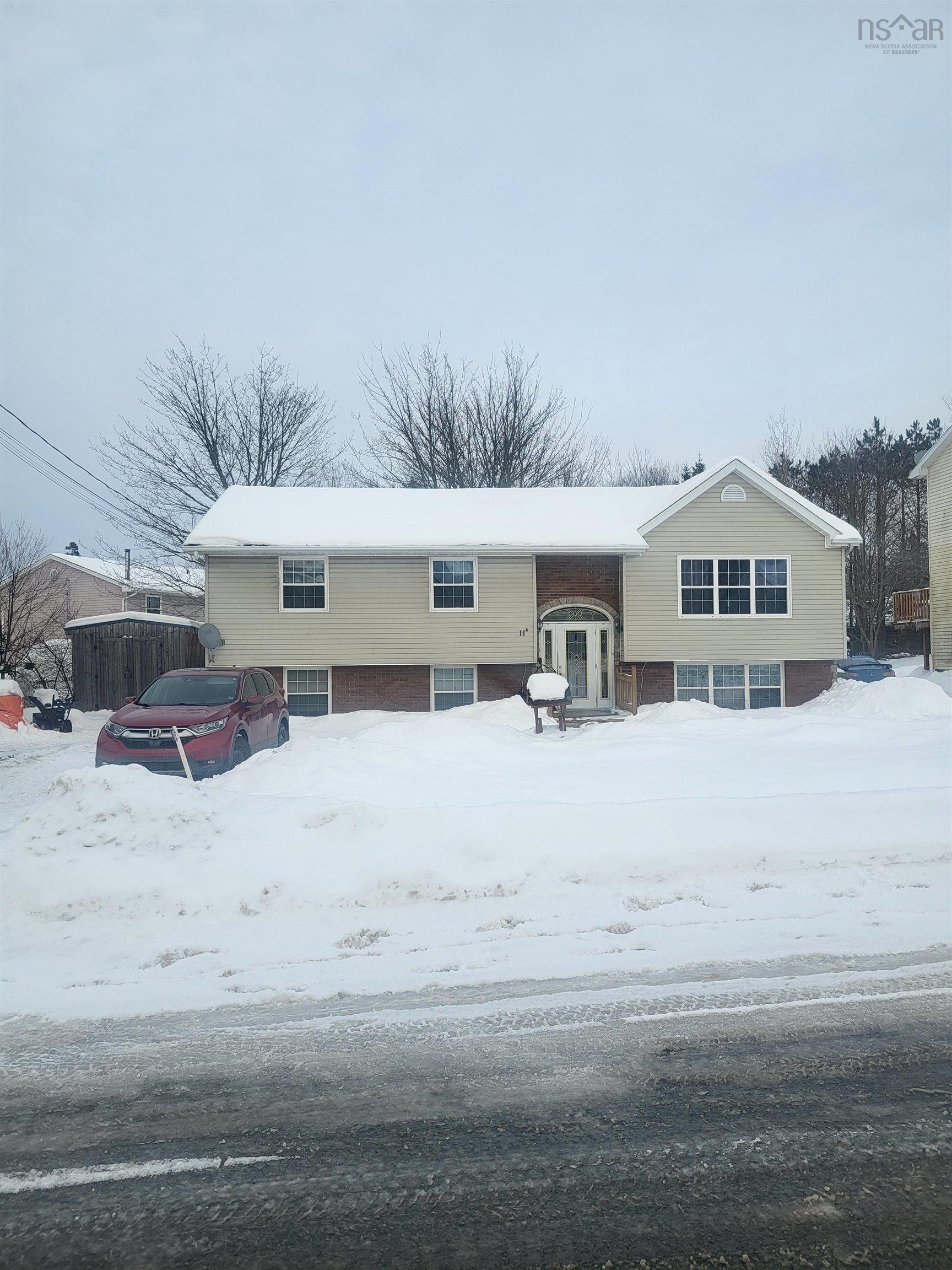 $390,000.00: 11 Keywest Court, Truro Heights