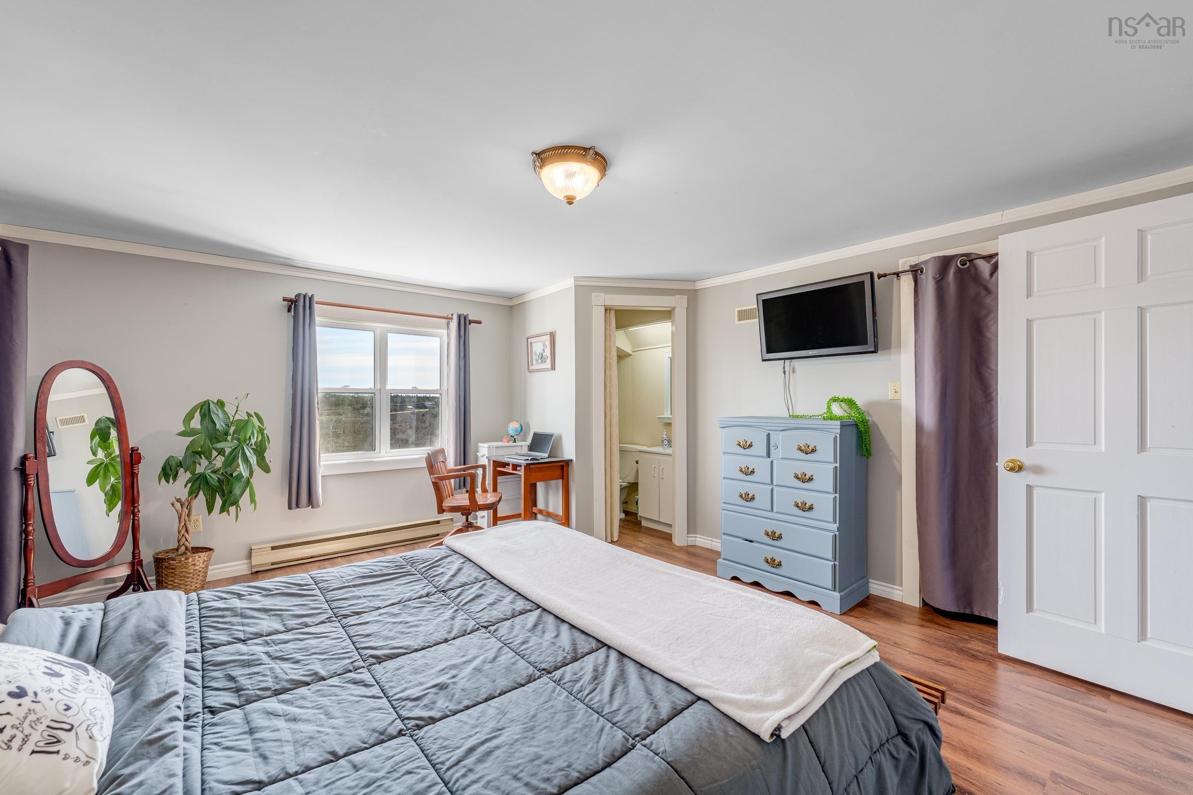 $575,000.00: 59 Lake Darling Road, Darlings Lake