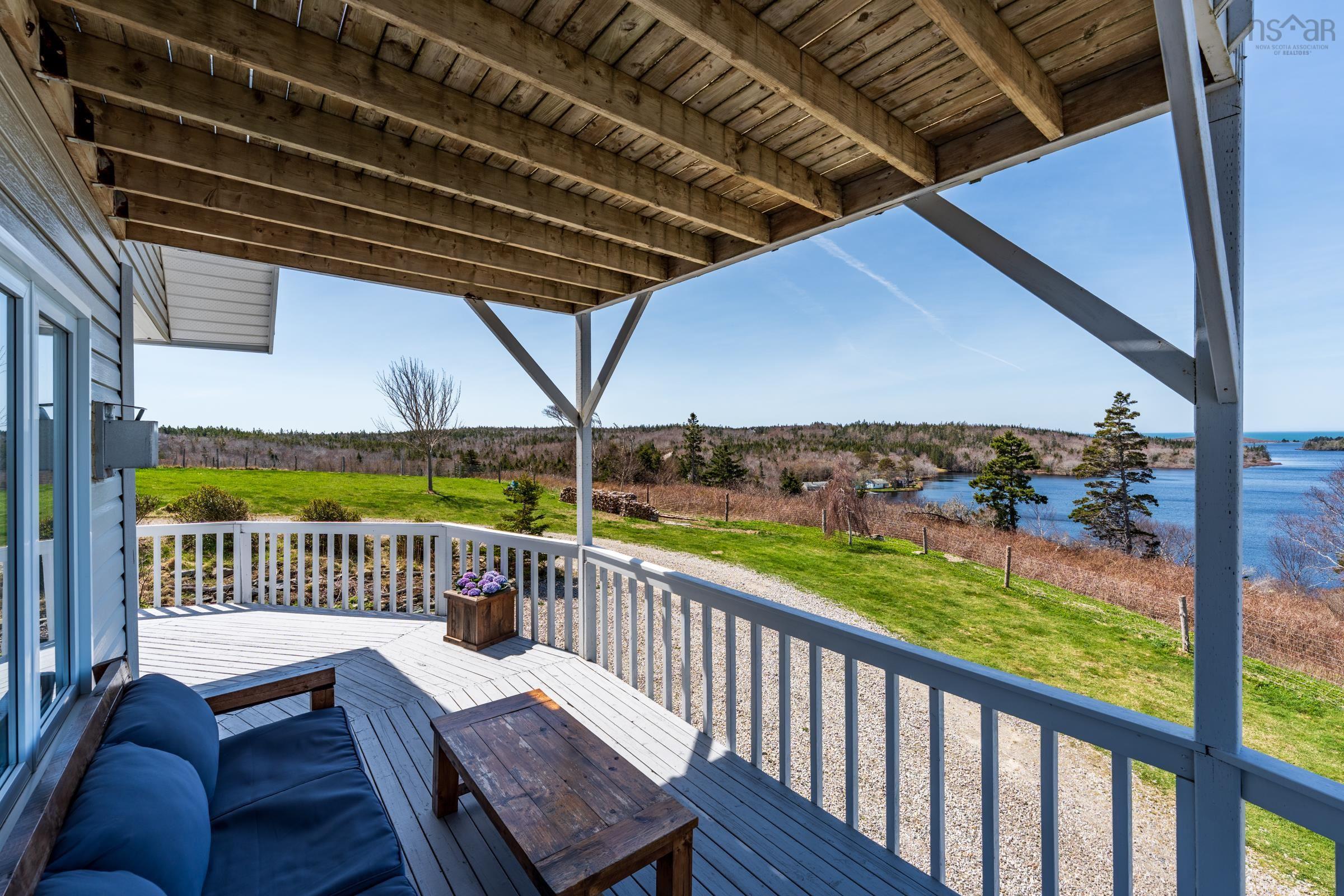 $575,000.00: 59 Lake Darling Road, Darlings Lake