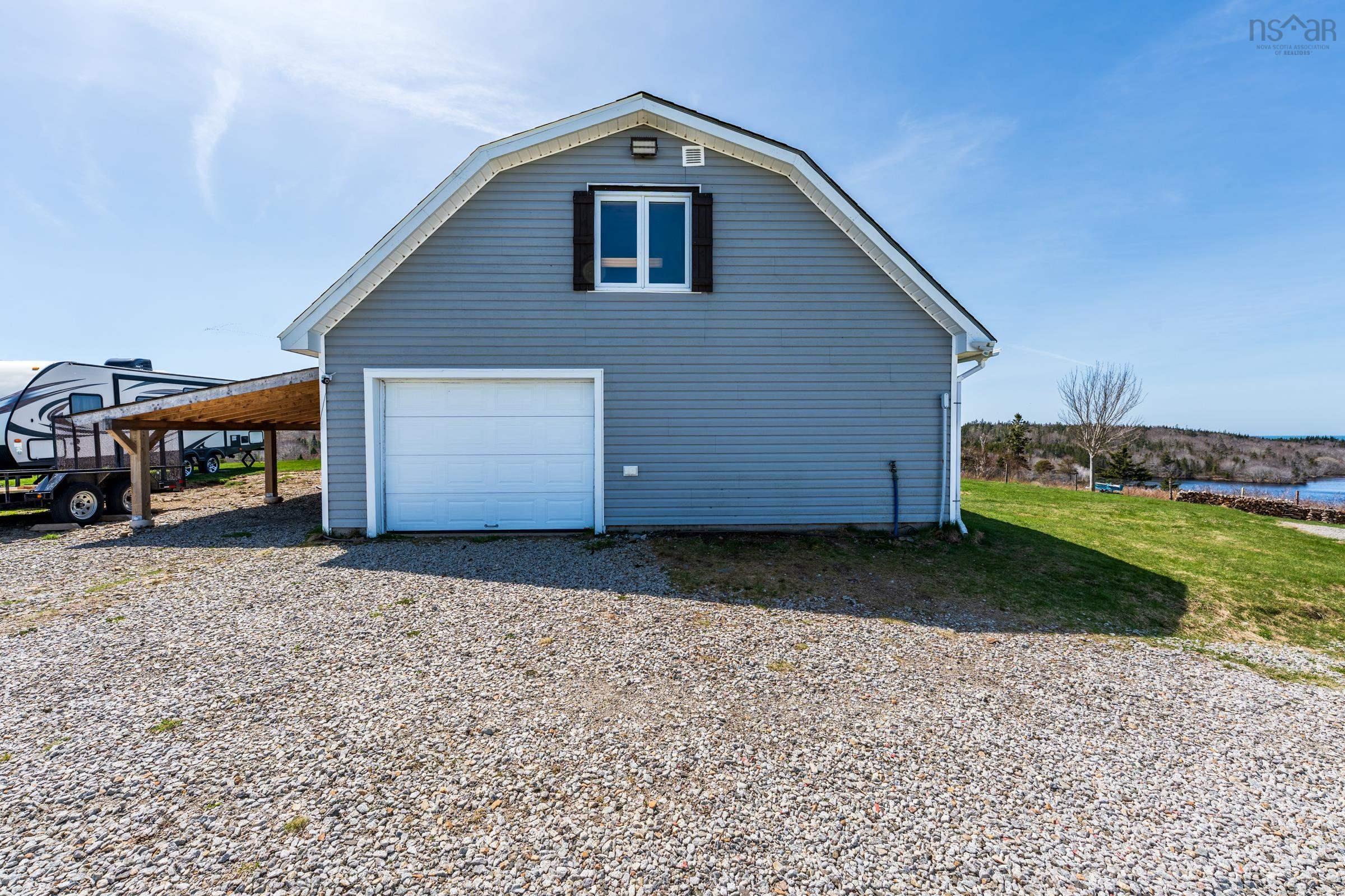 $575,000.00: 59 Lake Darling Road, Darlings Lake