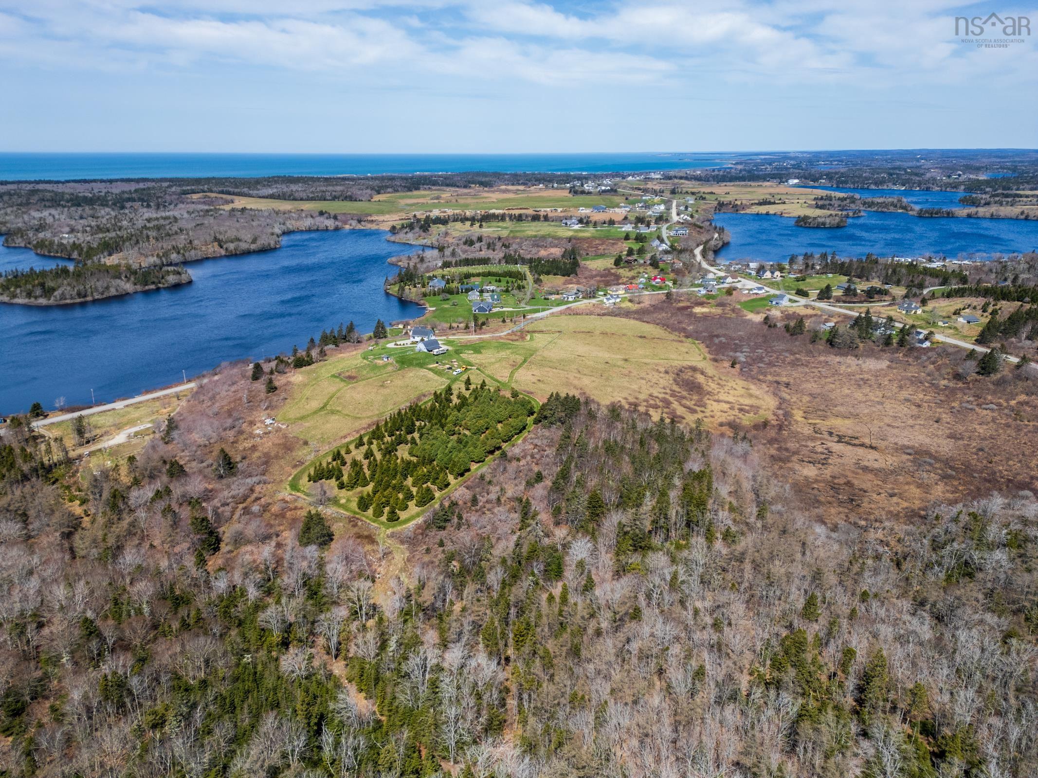 $575,000.00: 59 Lake Darling Road, Darlings Lake