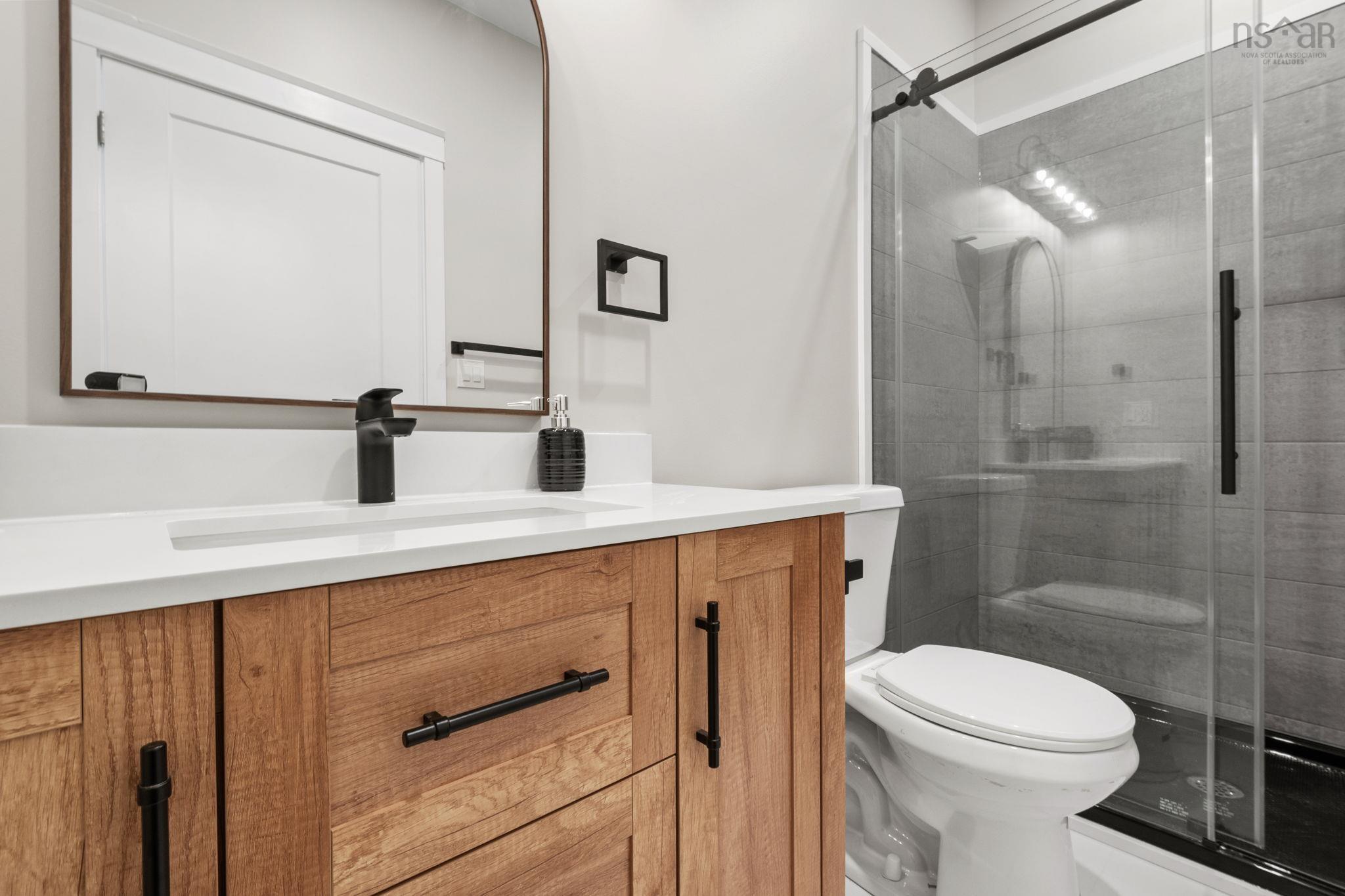 $485,000.00: 5 Charles Veinotte Road, Beech Hill