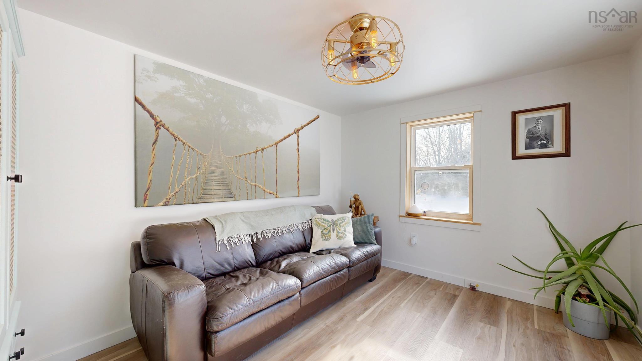 $539,000.00: 104 mount pleasant Road, Brooklyn