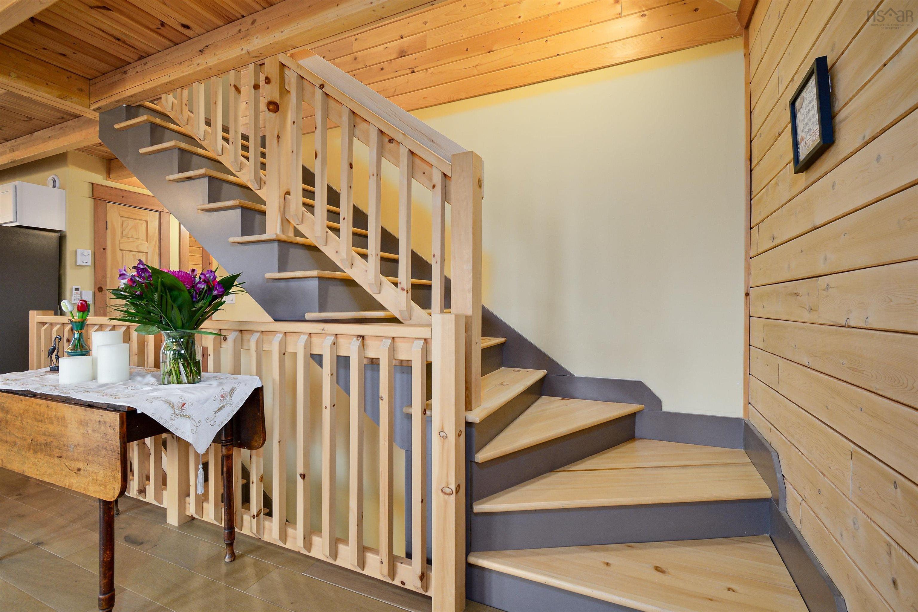 $825,000.00: 1005 205 Highway, Baddeck