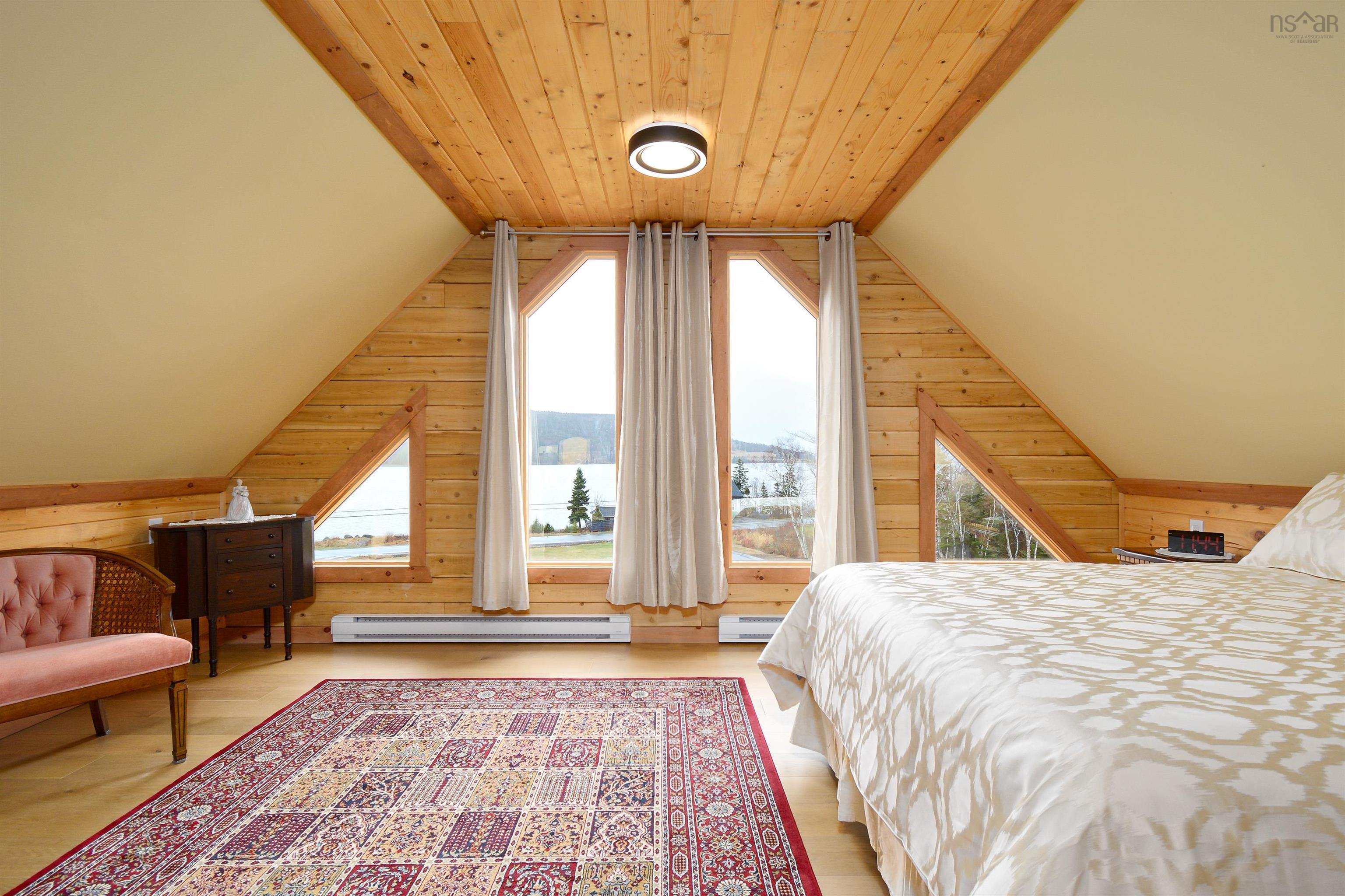 $825,000.00: 1005 205 Highway, Baddeck