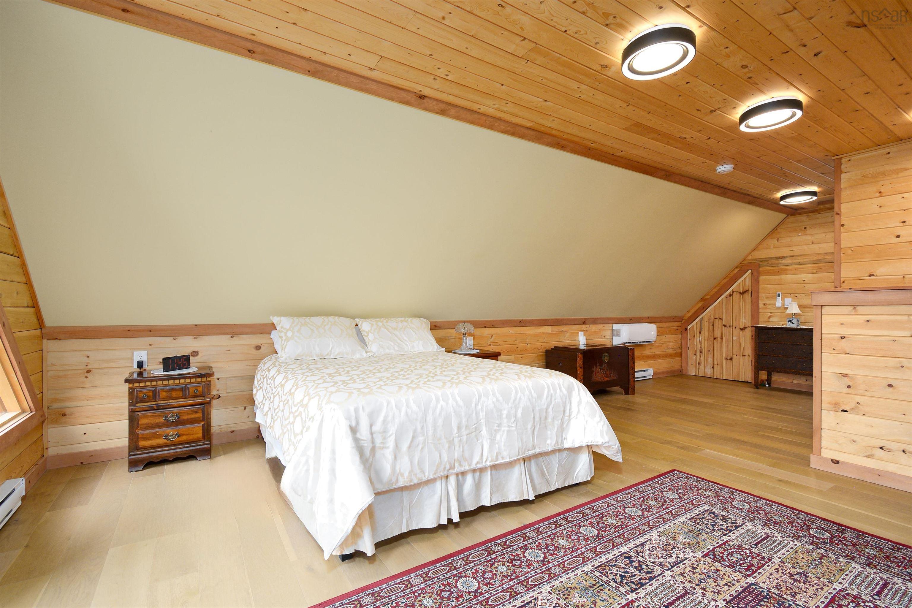 $825,000.00: 1005 205 Highway, Baddeck