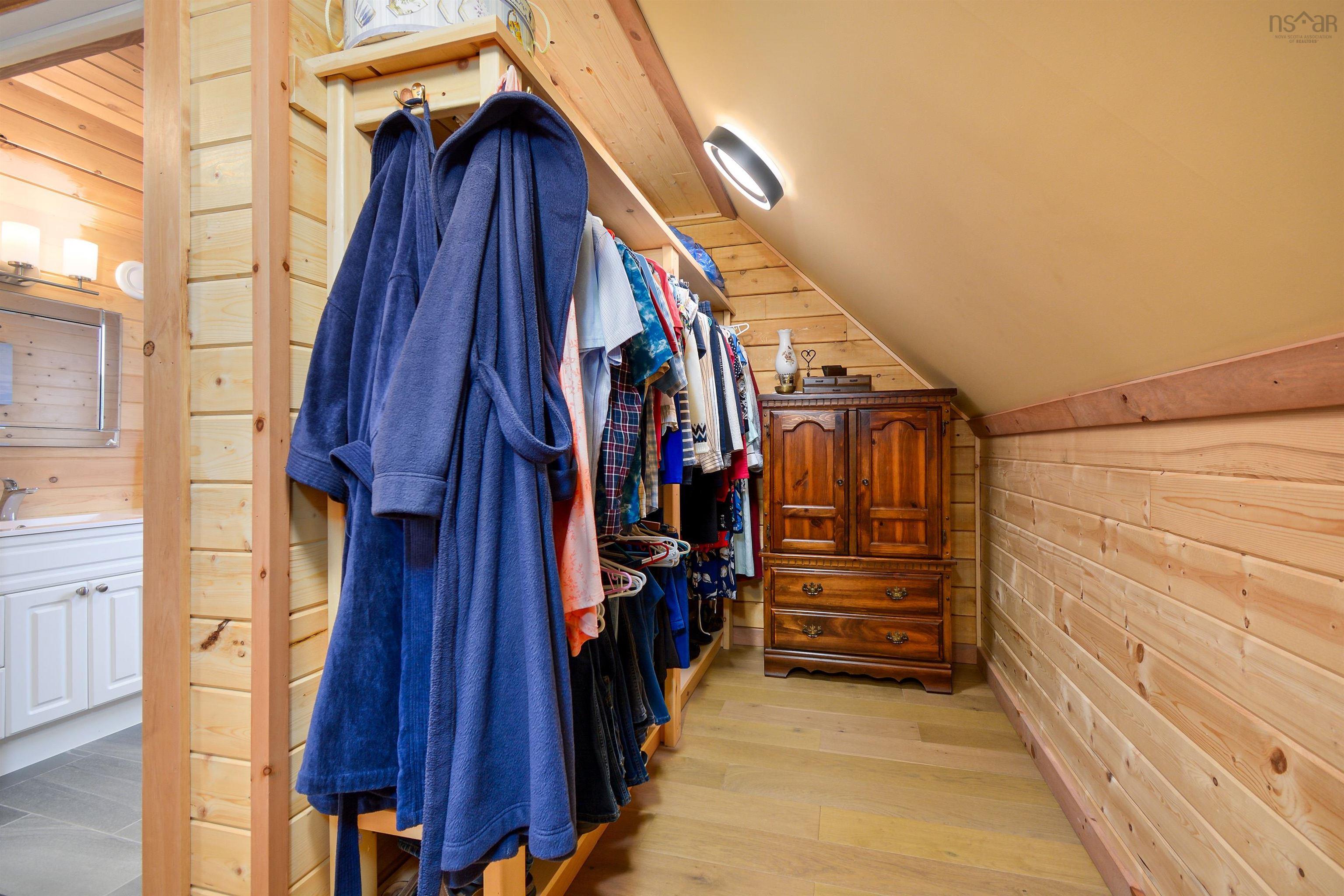 $825,000.00: 1005 205 Highway, Baddeck