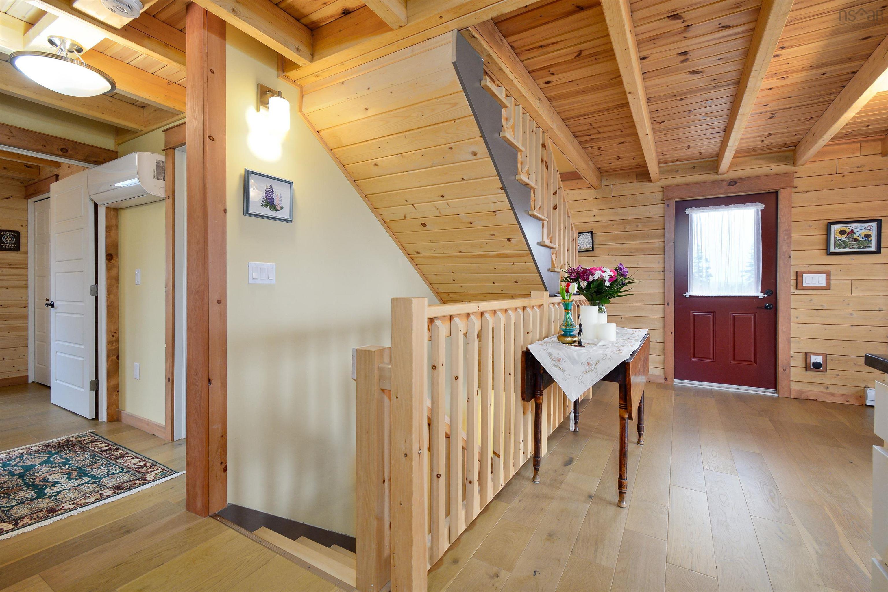 $825,000.00: 1005 205 Highway, Baddeck