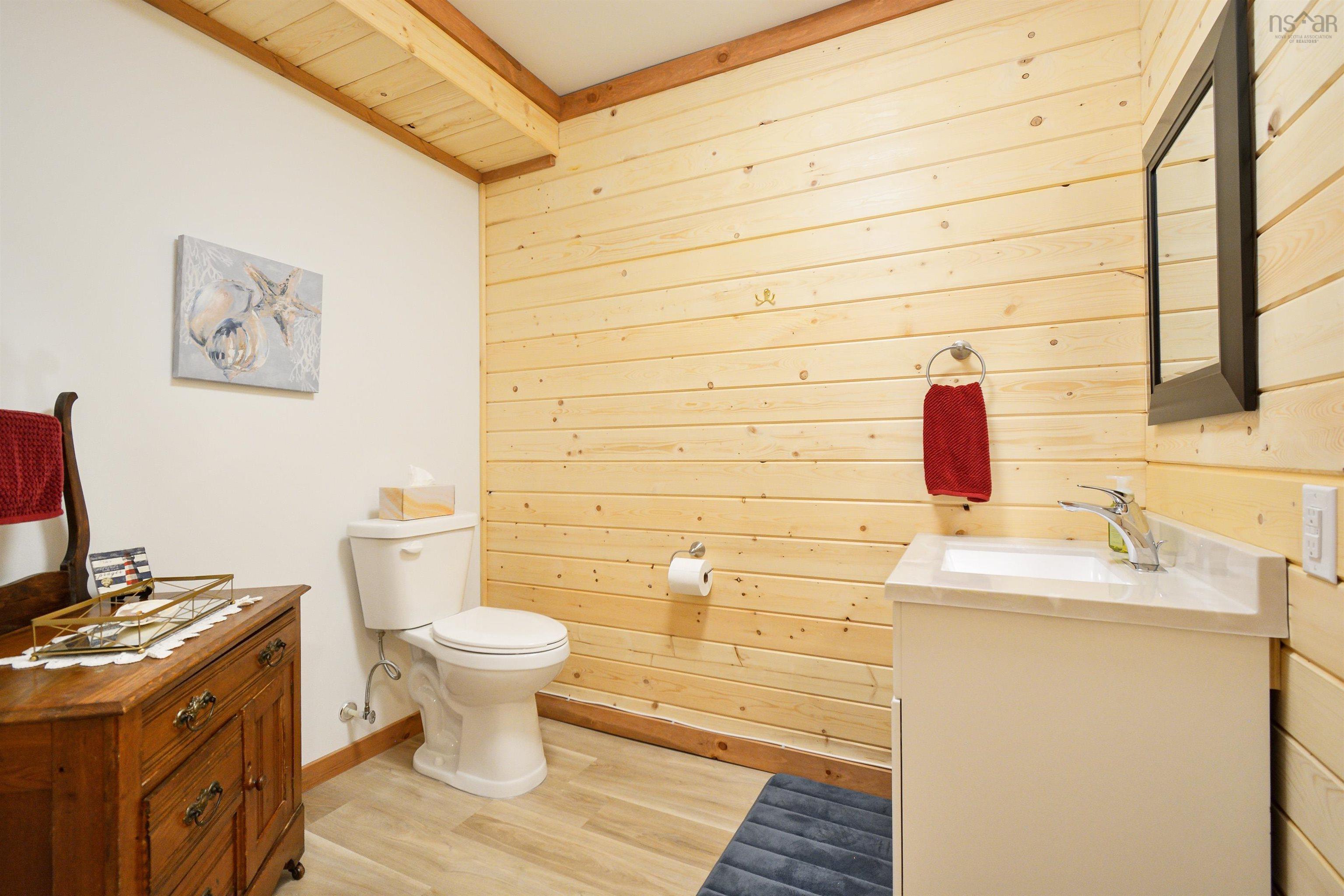 $825,000.00: 1005 205 Highway, Baddeck