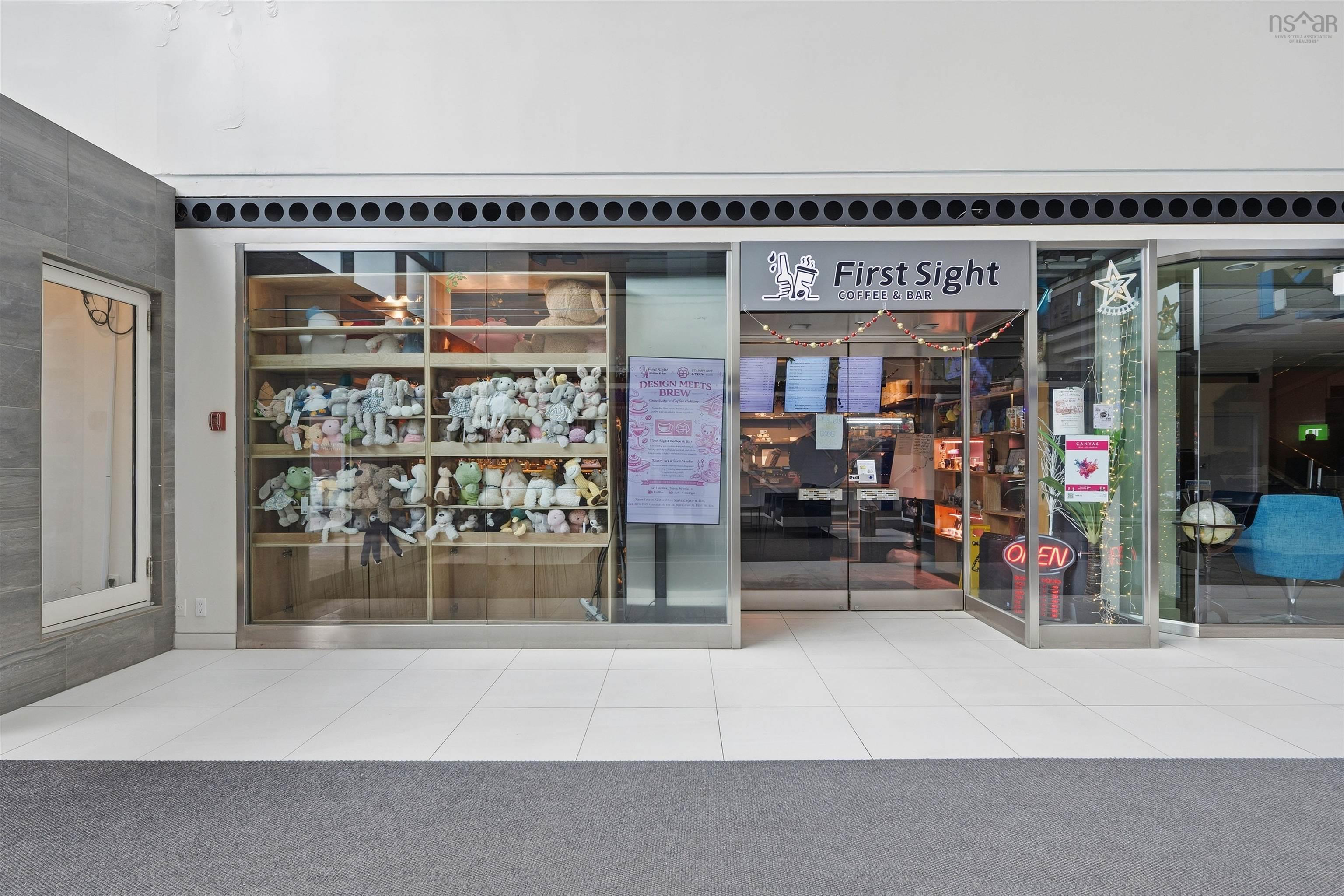 $170,000.00: 200 5657 SPRING GARDEN Road, Halifax Peninsula