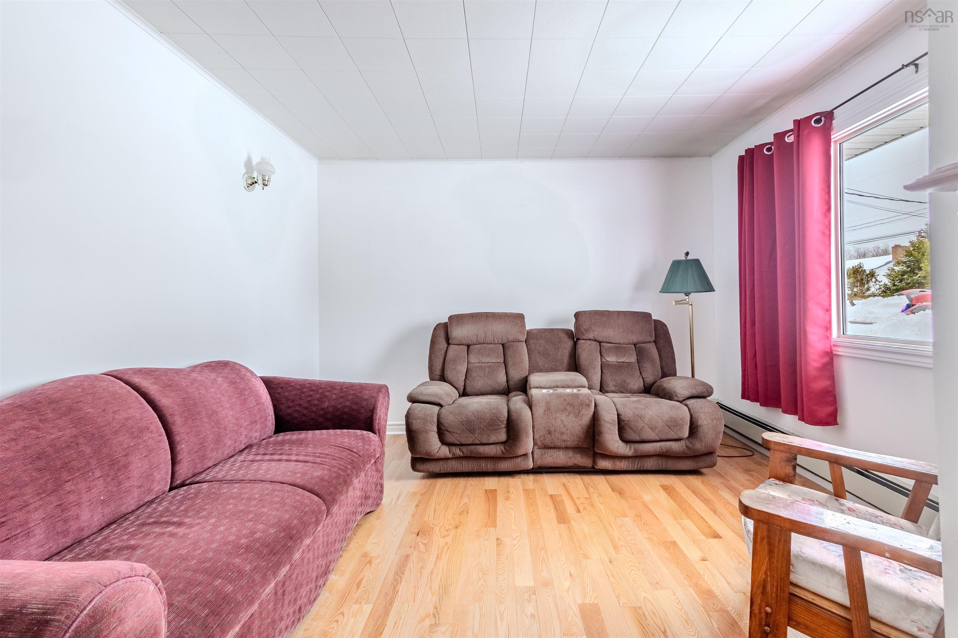 $274,000.00: 96 Duffell Drive, Mira Road