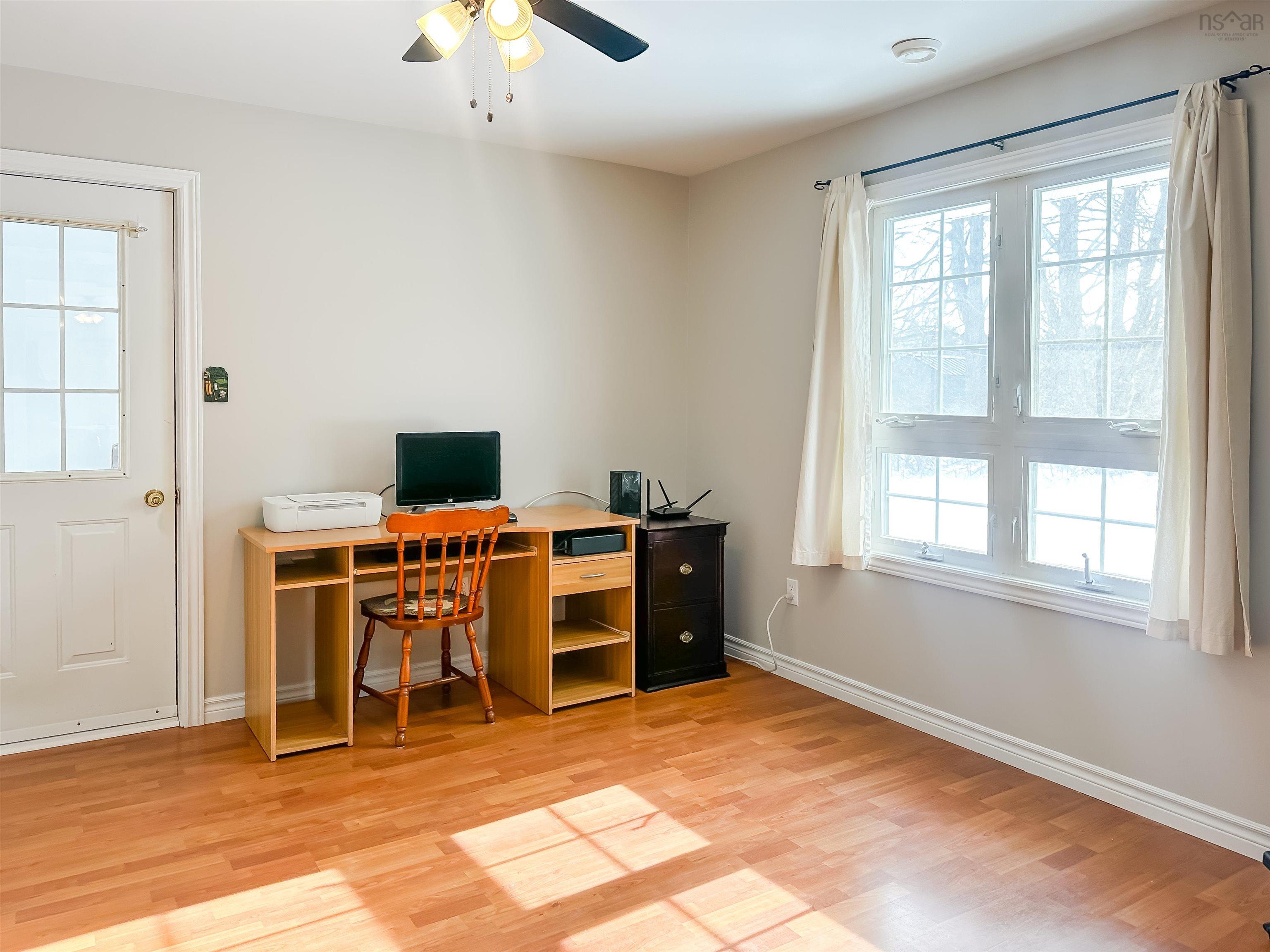 $445,000.00: 939 Parkside Drive, Centreville