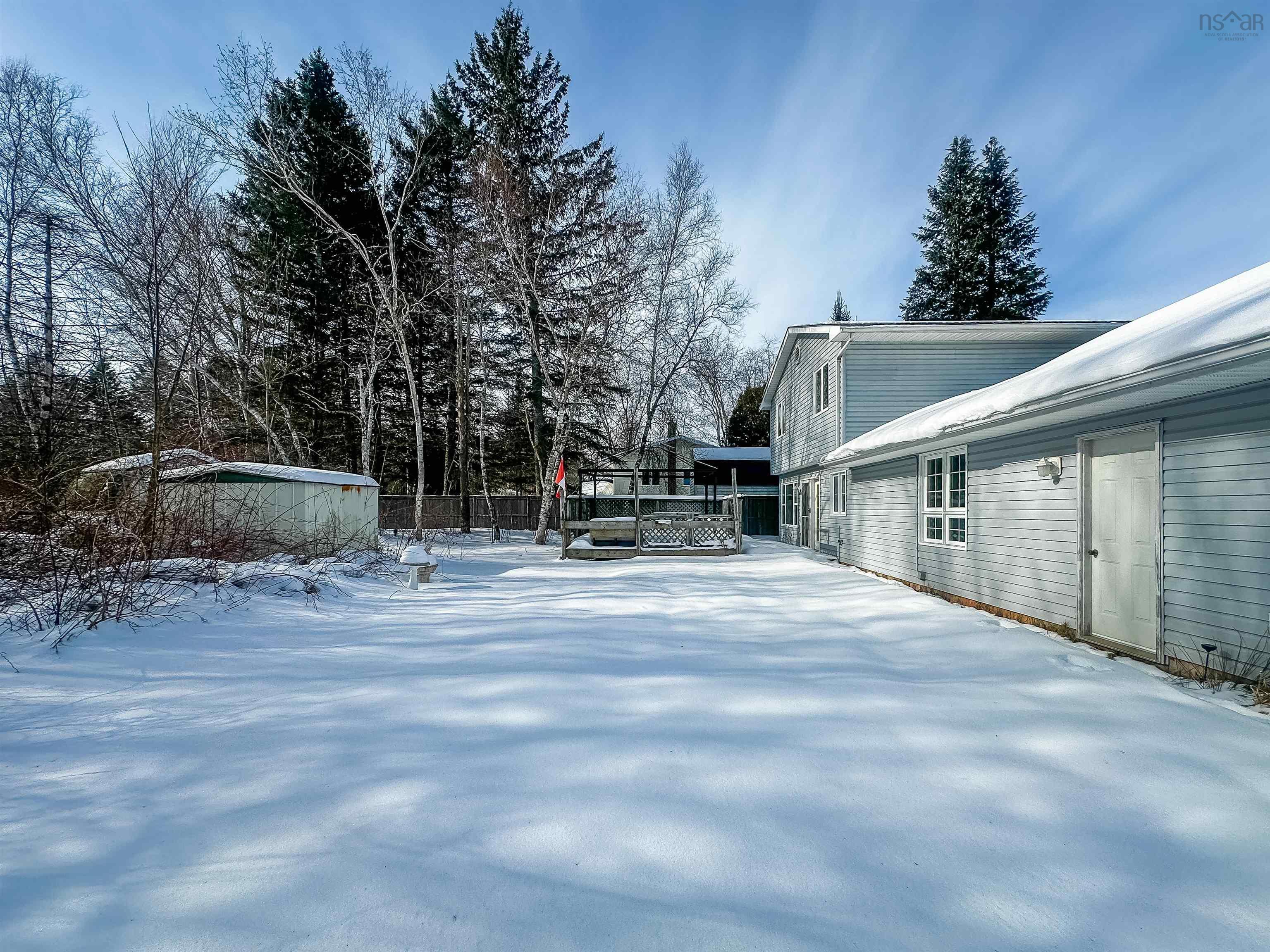 $445,000.00: 939 Parkside Drive, Centreville