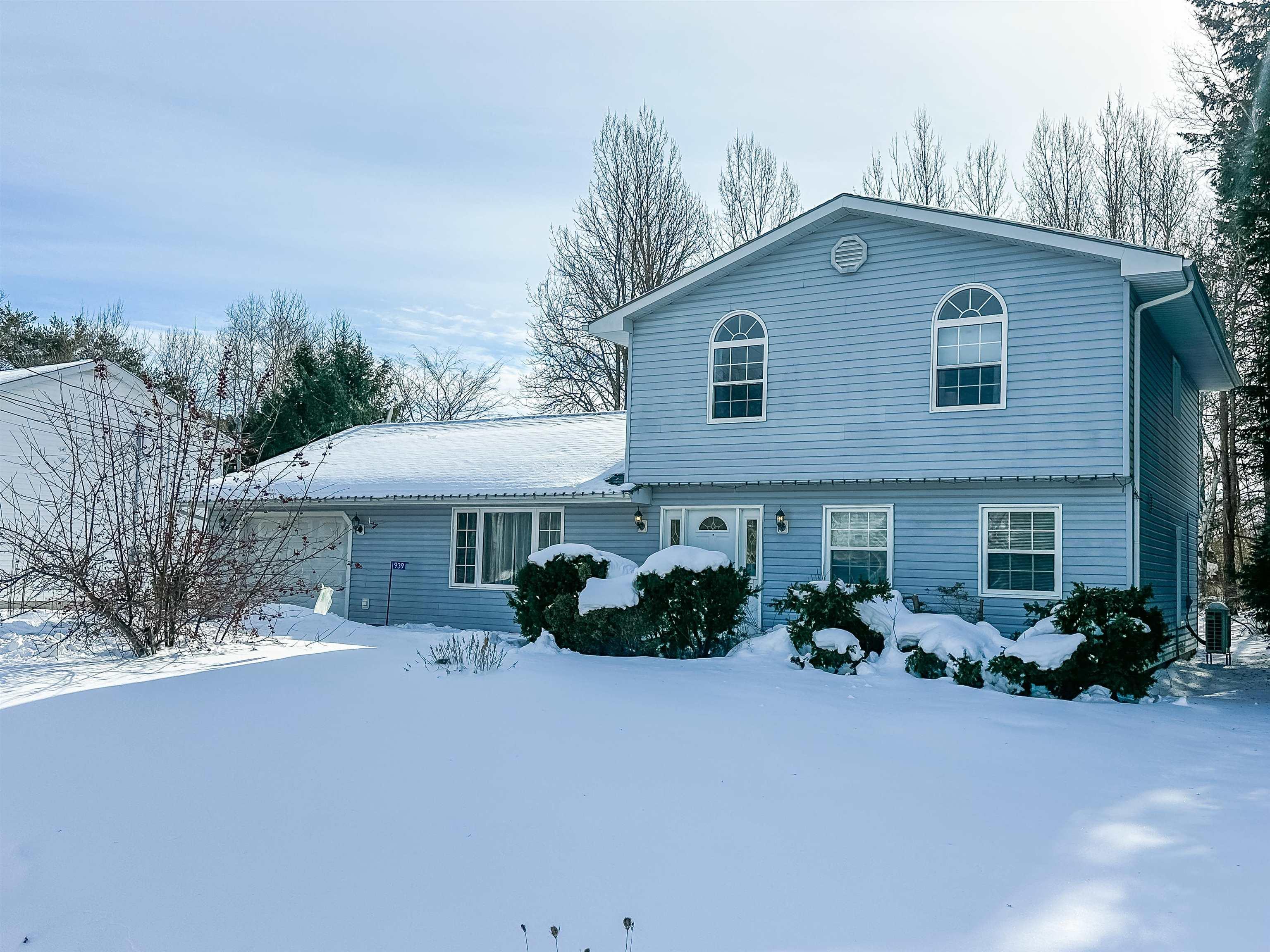 $445,000.00: 939 Parkside Drive, Centreville