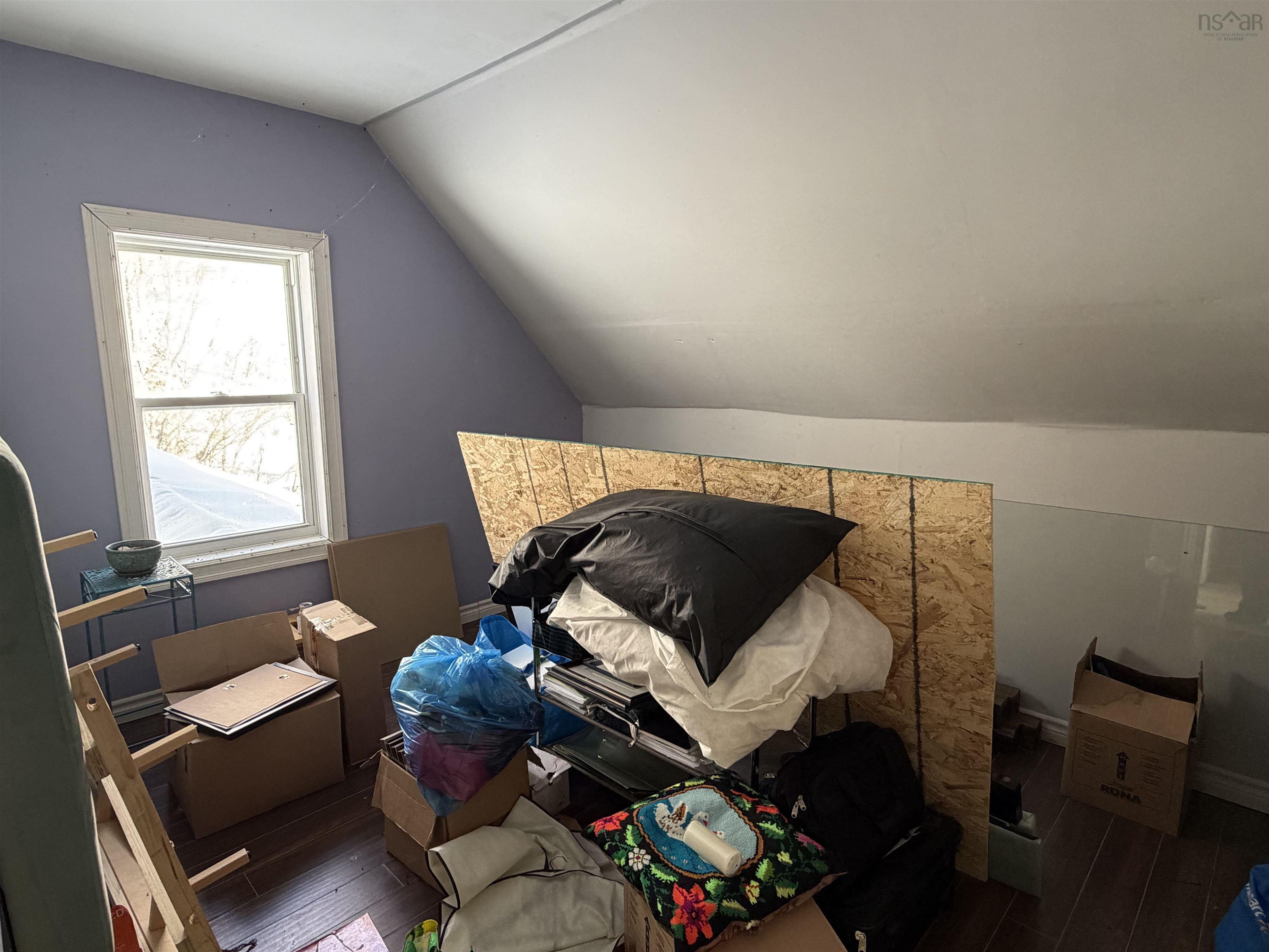 $199,900.00: 1740 East River East Side Road, Bridgeville