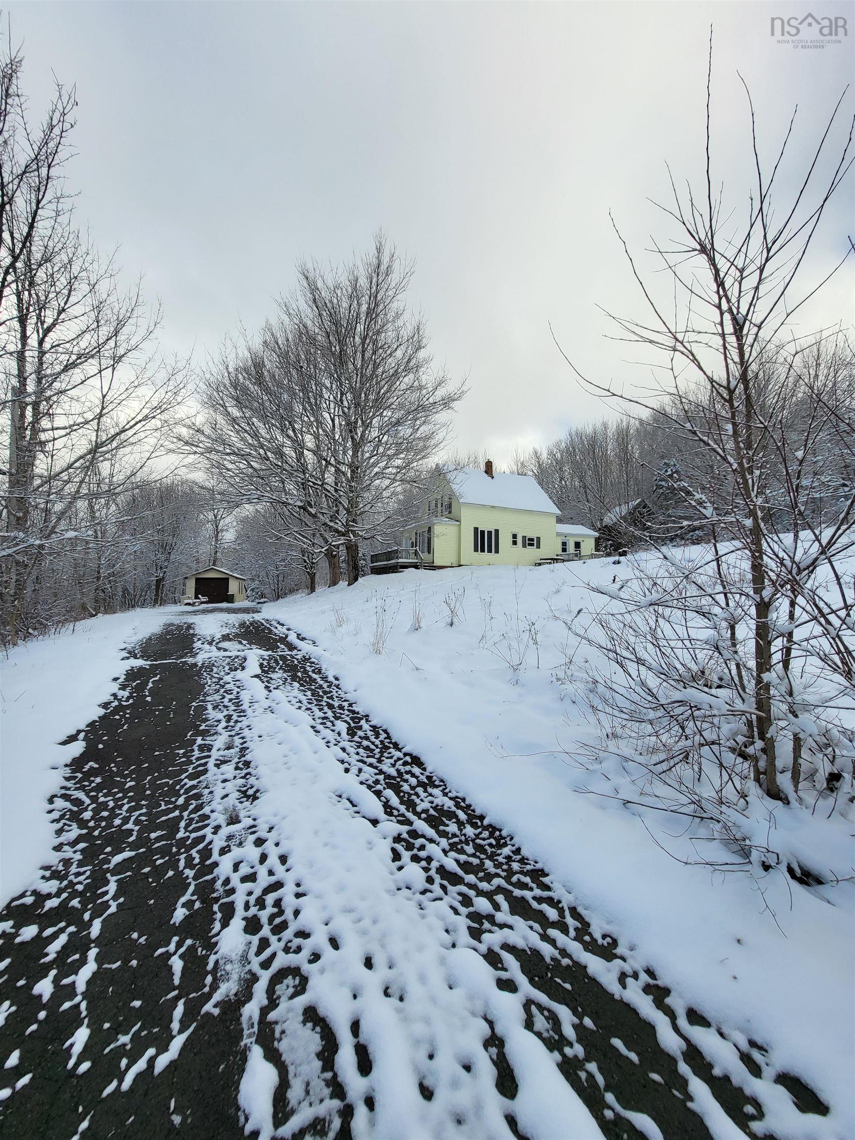 $199,900.00: 1740 East River East Side Road, Bridgeville