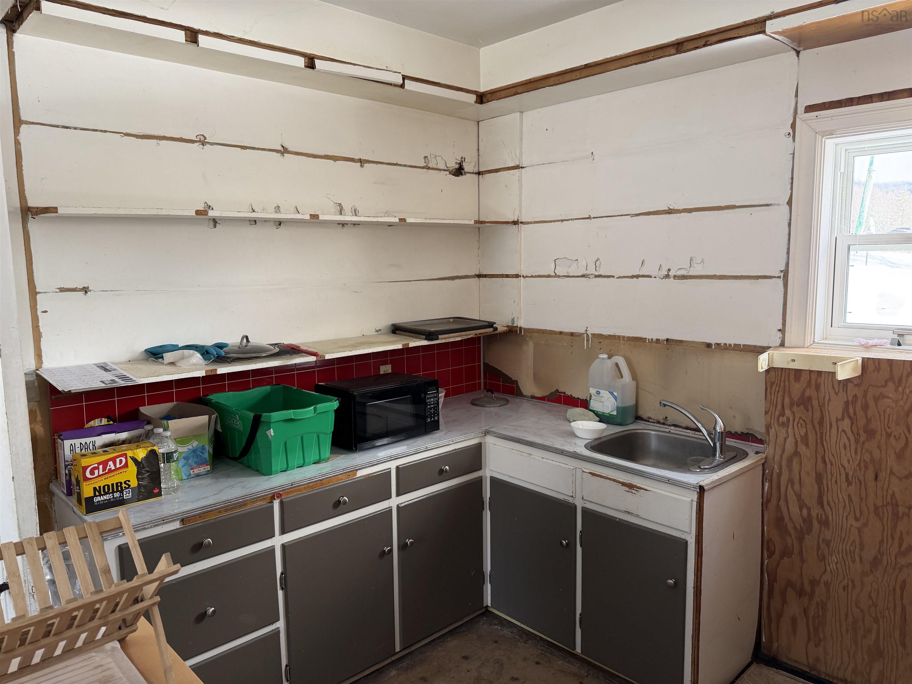 $199,900.00: 1740 East River East Side Road, Bridgeville