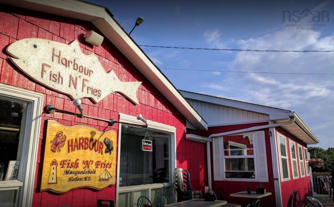 $850,000.00: 7886 7 Highway, Musquodoboit Harbour