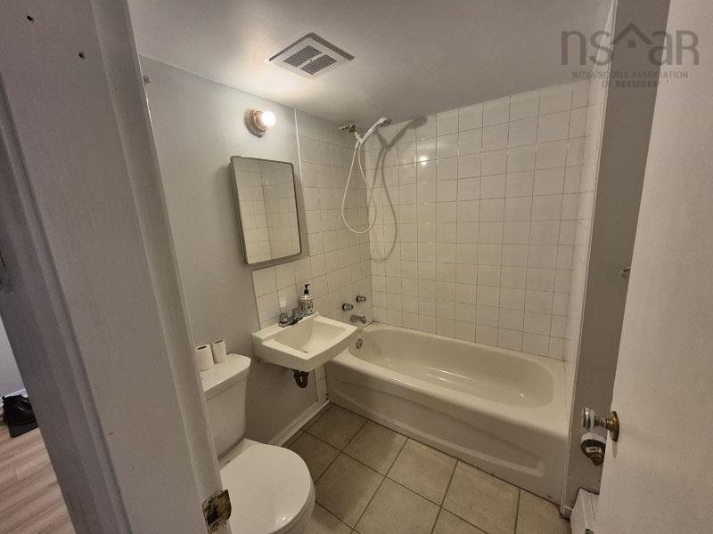 14 Courtney Road, Dartmouth, NS (MLS 202602469)