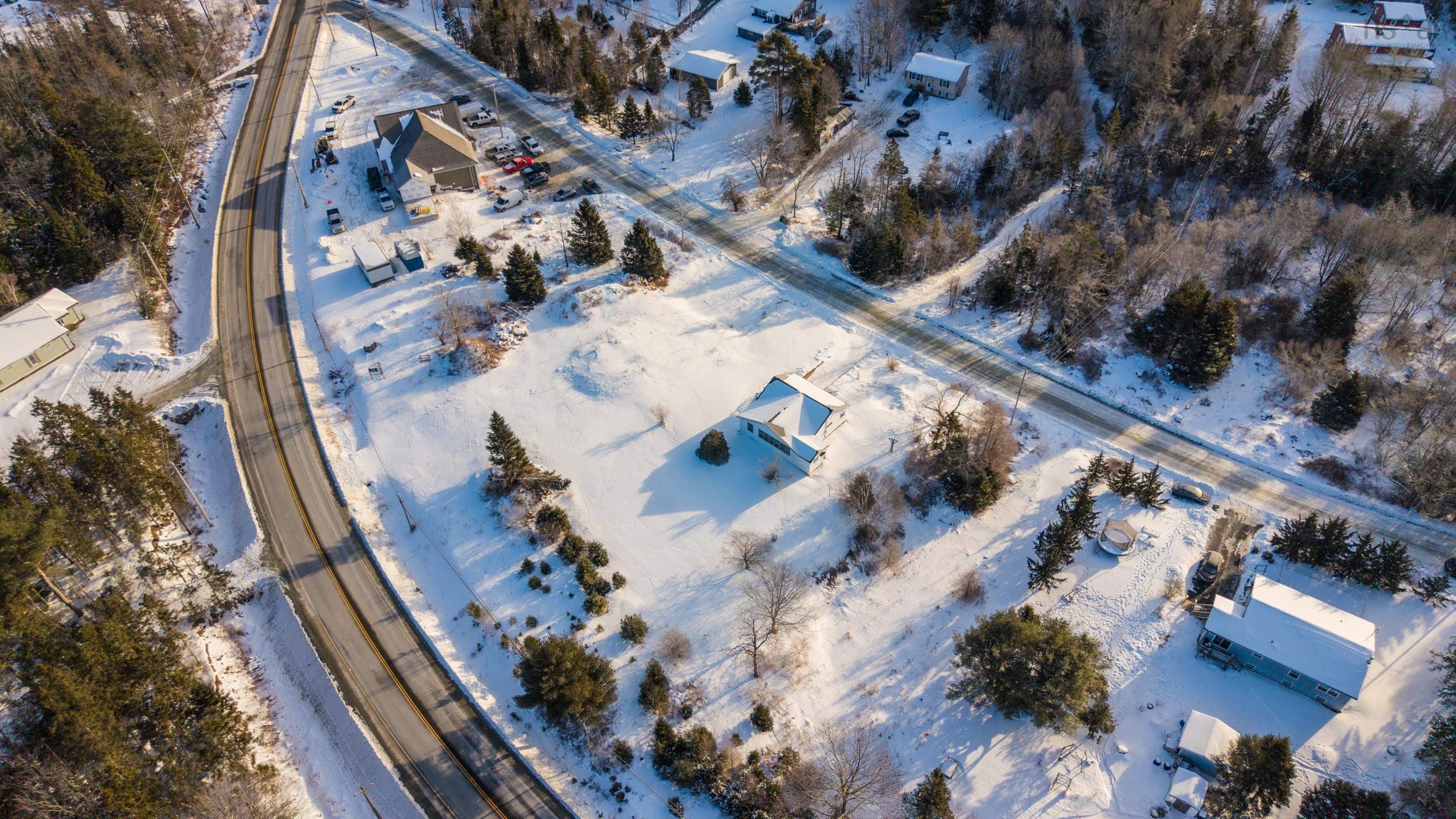 74 Old School Road, Upper Tantallon, NS (MLS 202602472)