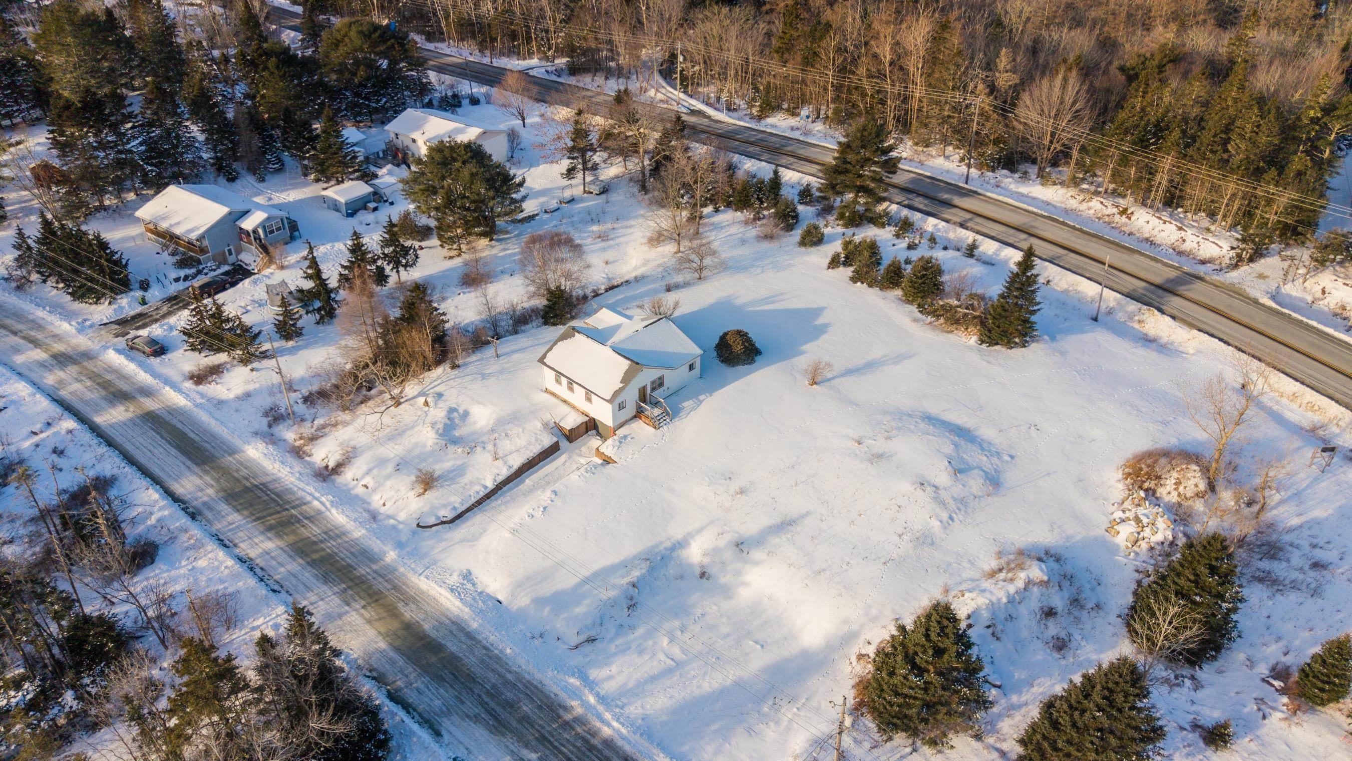 74 Old School Road, Upper Tantallon, NS (MLS 202602472)